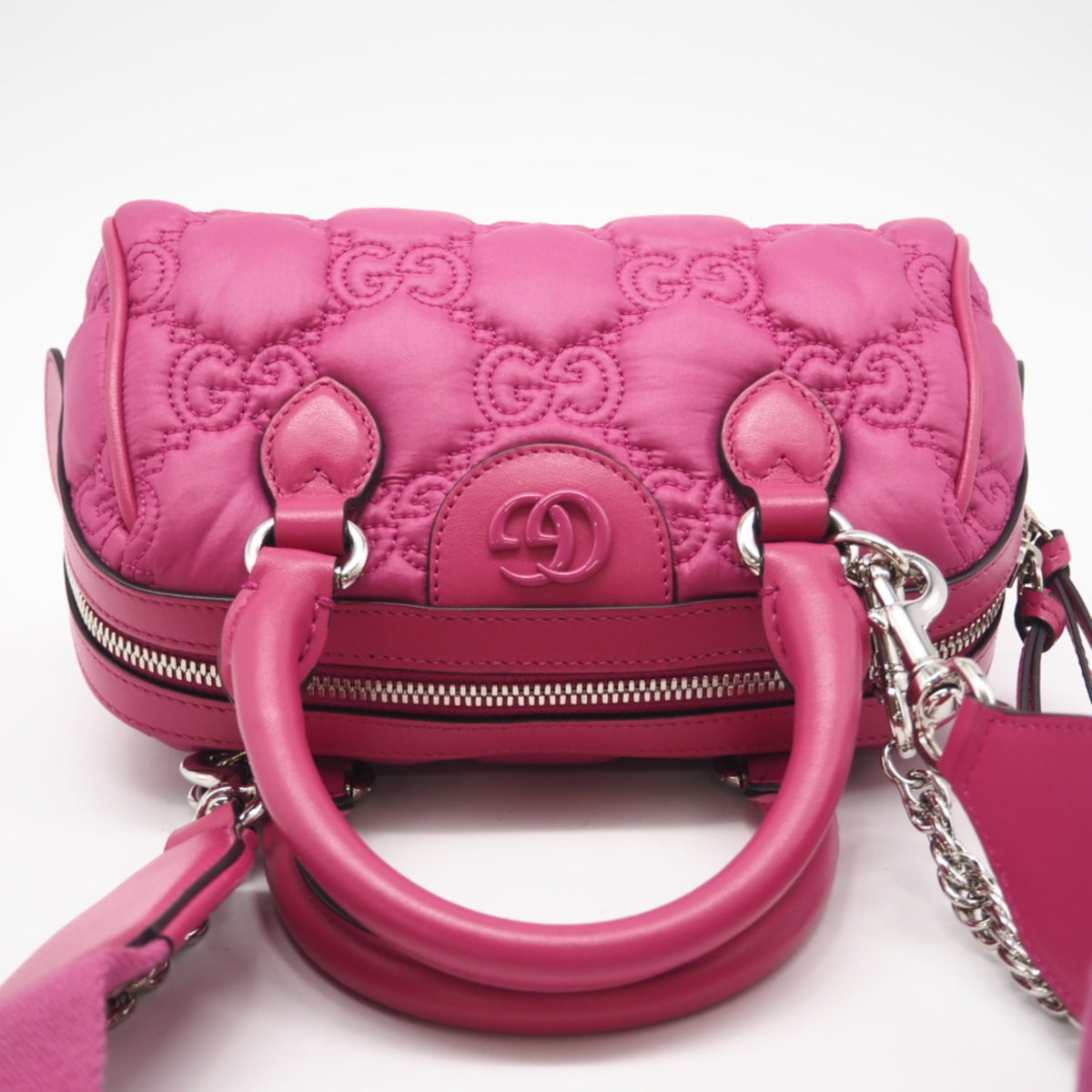 Gucci Pink Nylon Shoulder Bag (Pre-Owned)