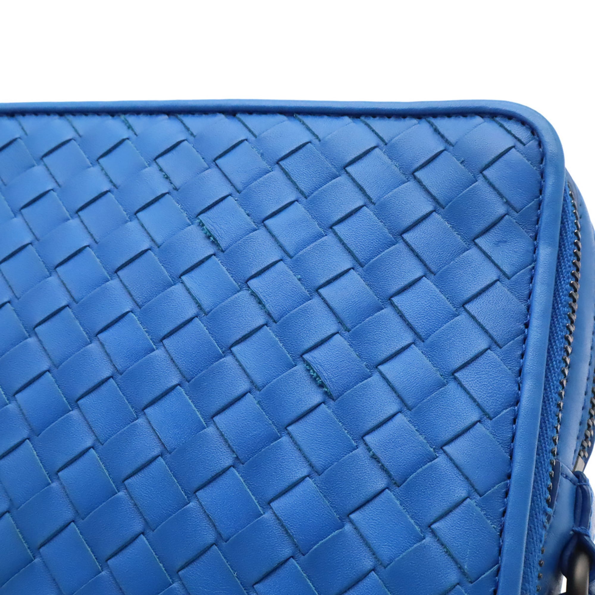 Bottega Veneta Intrecciato Blue Leather Clutch Bag (Pre-Owned)