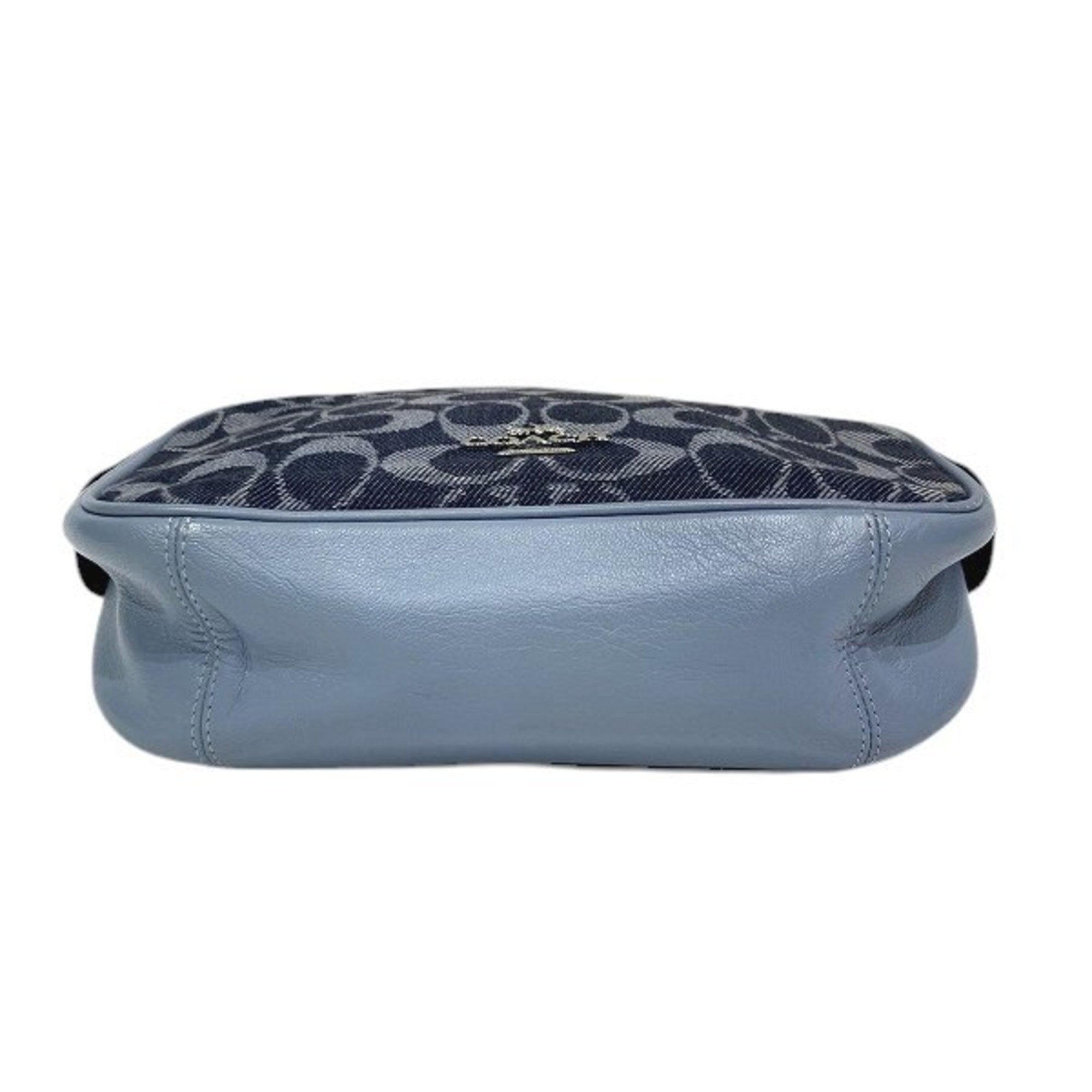 Coach Blue Canvas Leather Shoulder Bag (Pre-Owned)