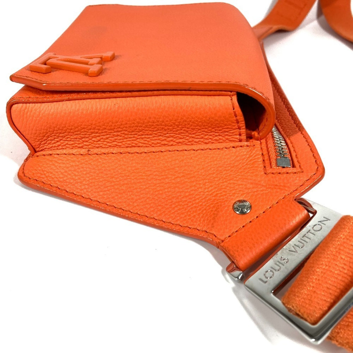 Louis Vuitton Orange Leather Fanny Pack Shoulder Bag (Pre-Owned)