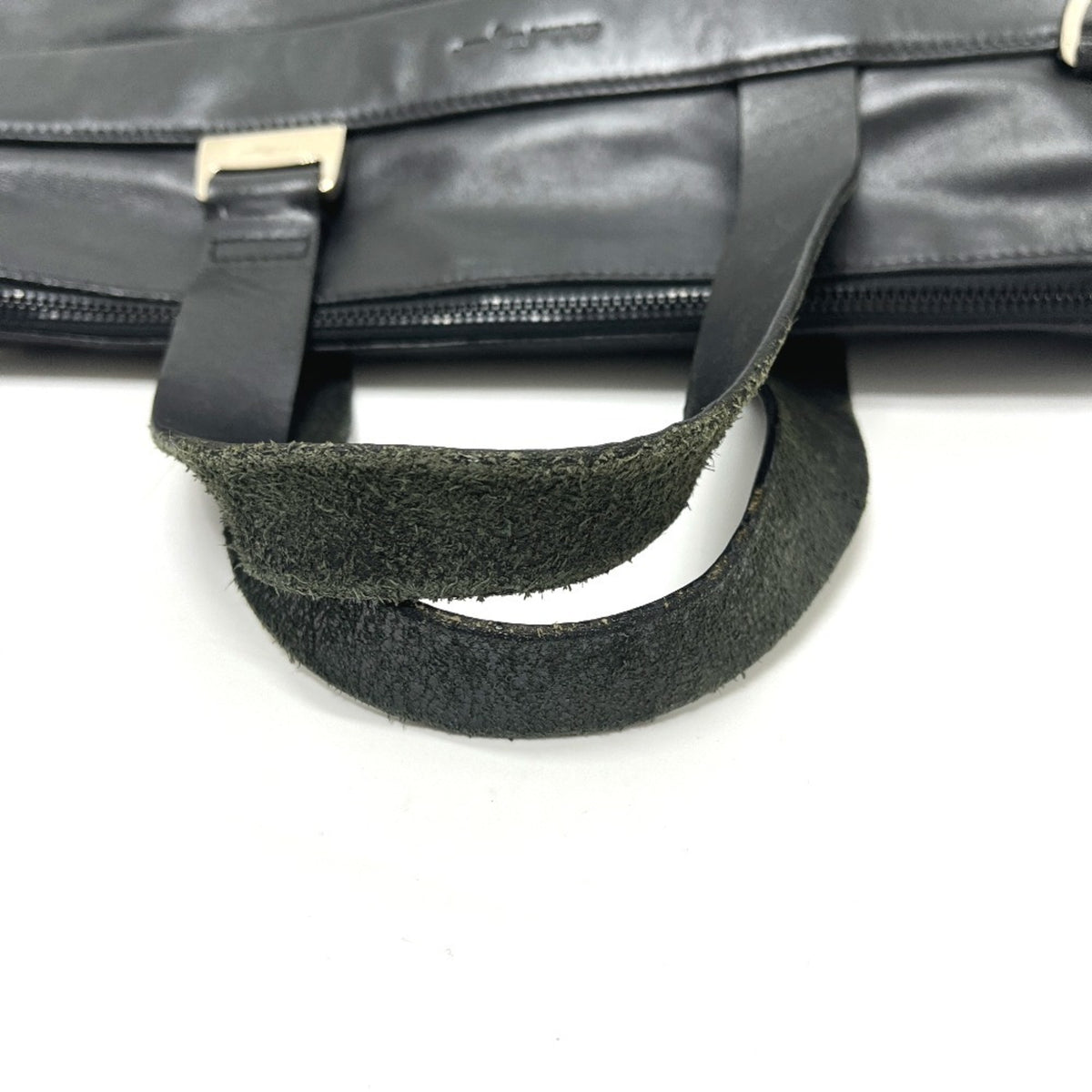 Salvatore Ferragamo Black Leather Handbag (Pre-Owned)