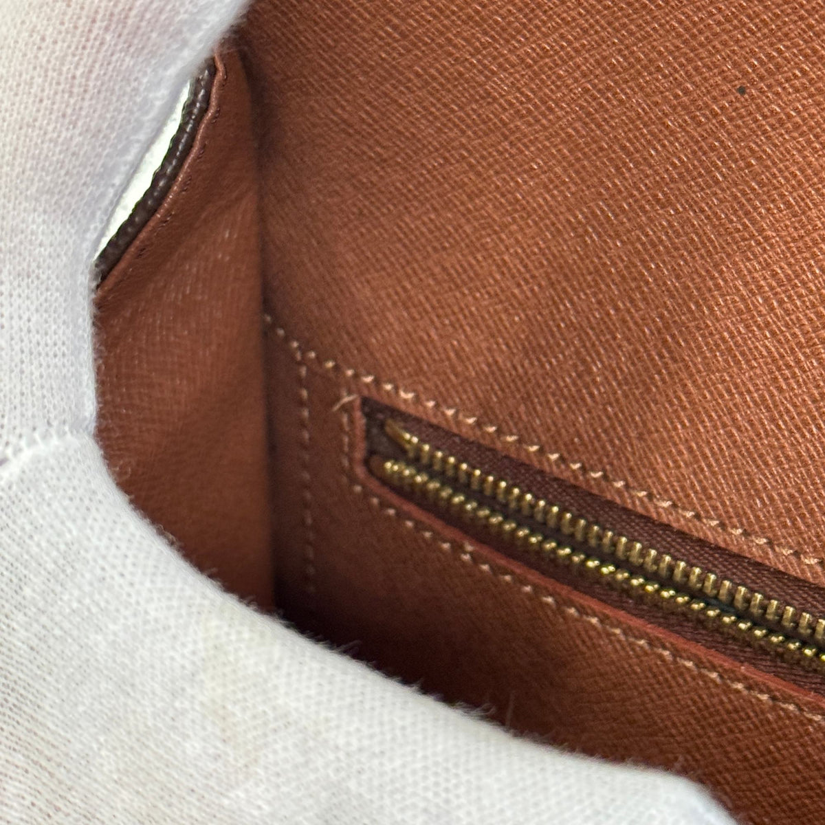 Louis Vuitton Brown Galle Monogram Monogram Crossbody Bag Pochette Shoulder Bag (Pre-Owned)