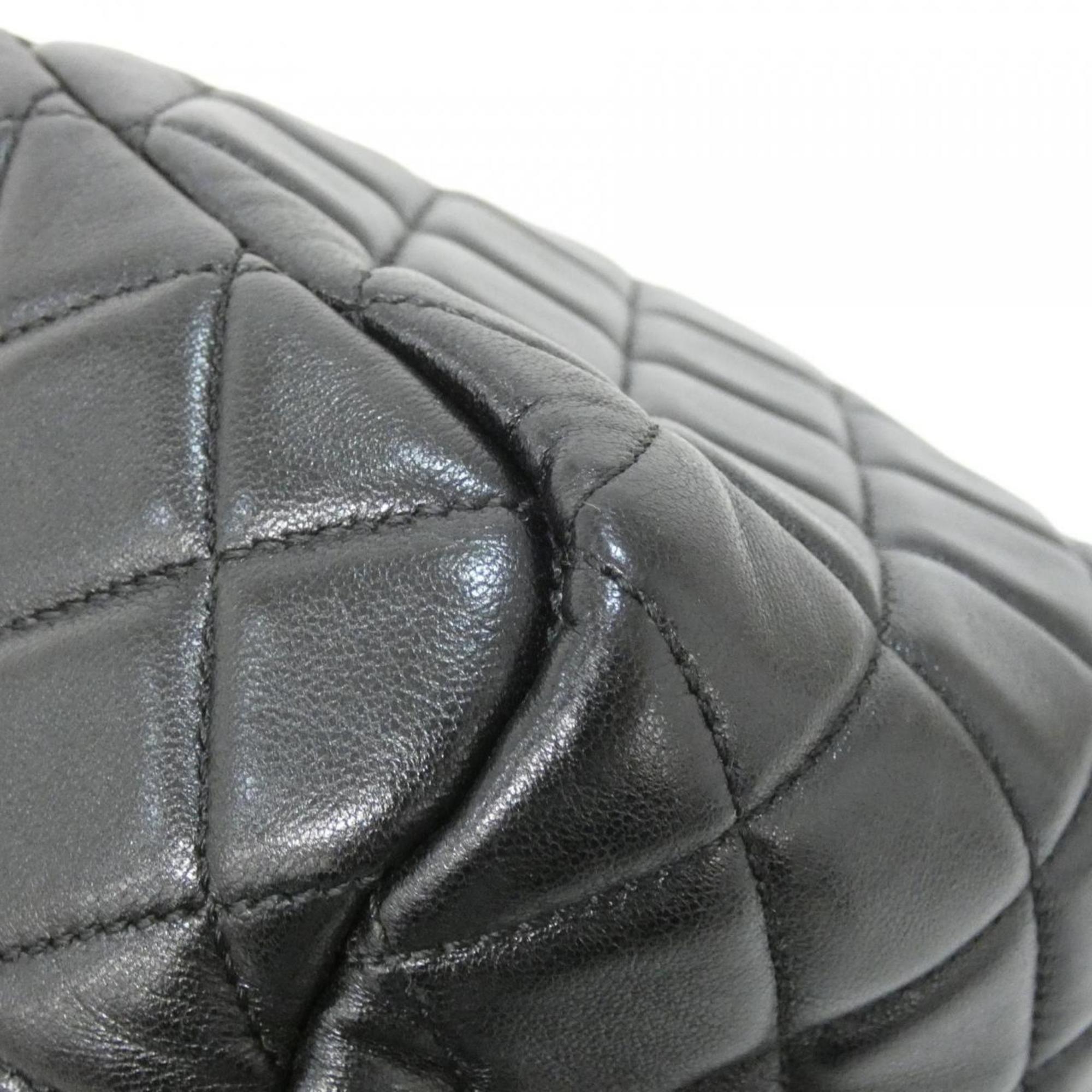 Chanel Black Leather Handbag Pouch (Pre-Owned)
