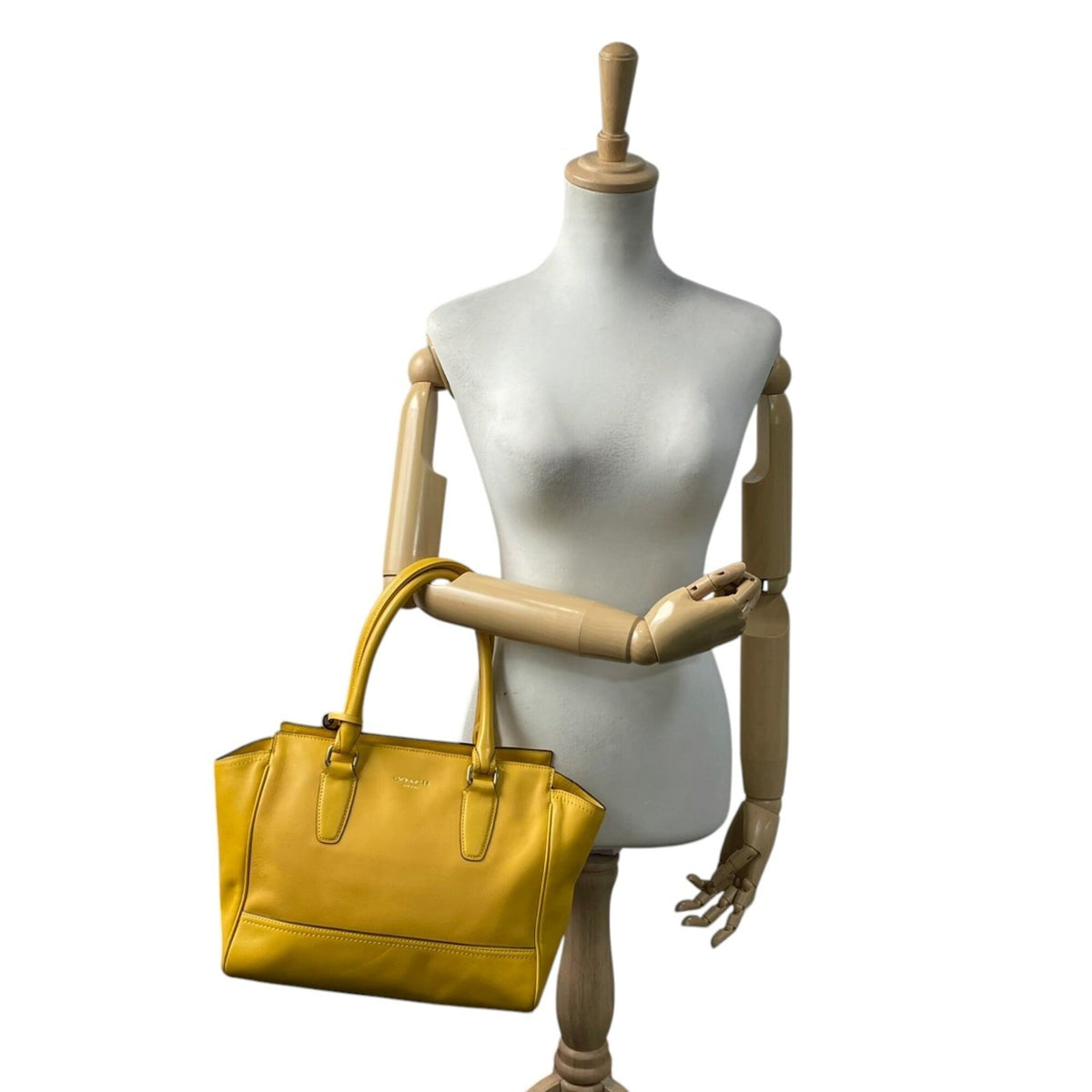 Coach Yellow Leather Handbag (Pre-Owned)