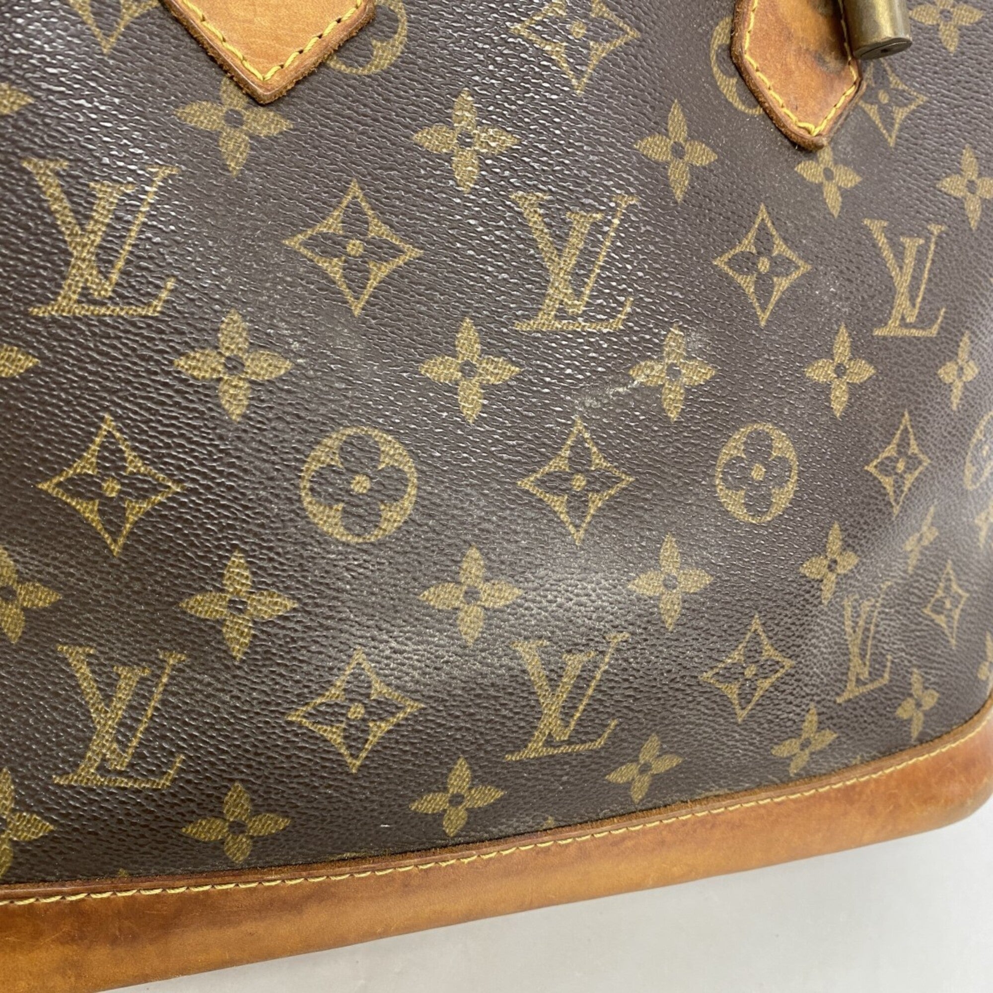 Louis Vuitton Brown Handbag (Pre-Owned)