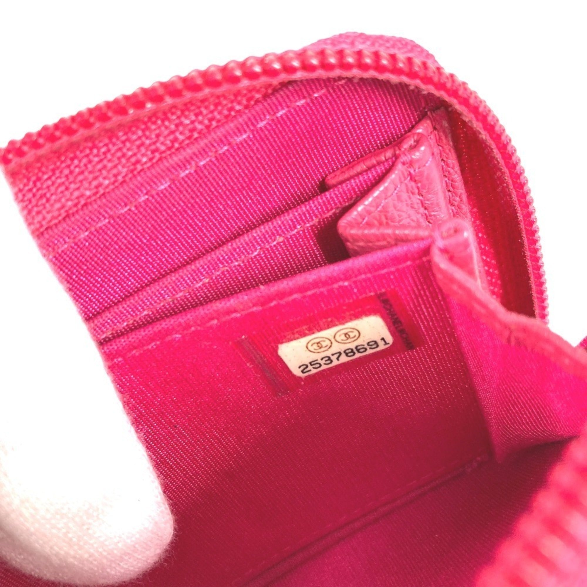 Chanel Pink Leather Coin Purse/Coin Case (Pre-Owned)
