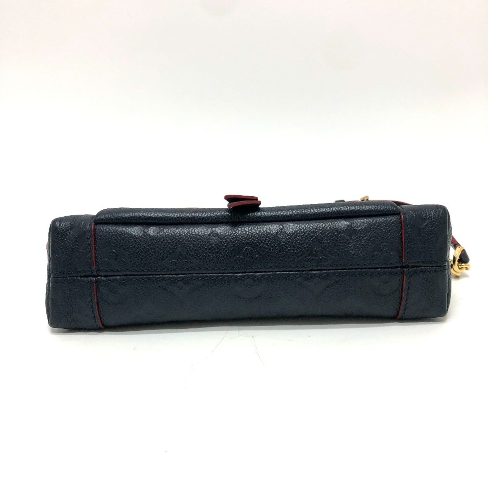 Louis Vuitton Navy Other Shoulder Bag (Pre-Owned)