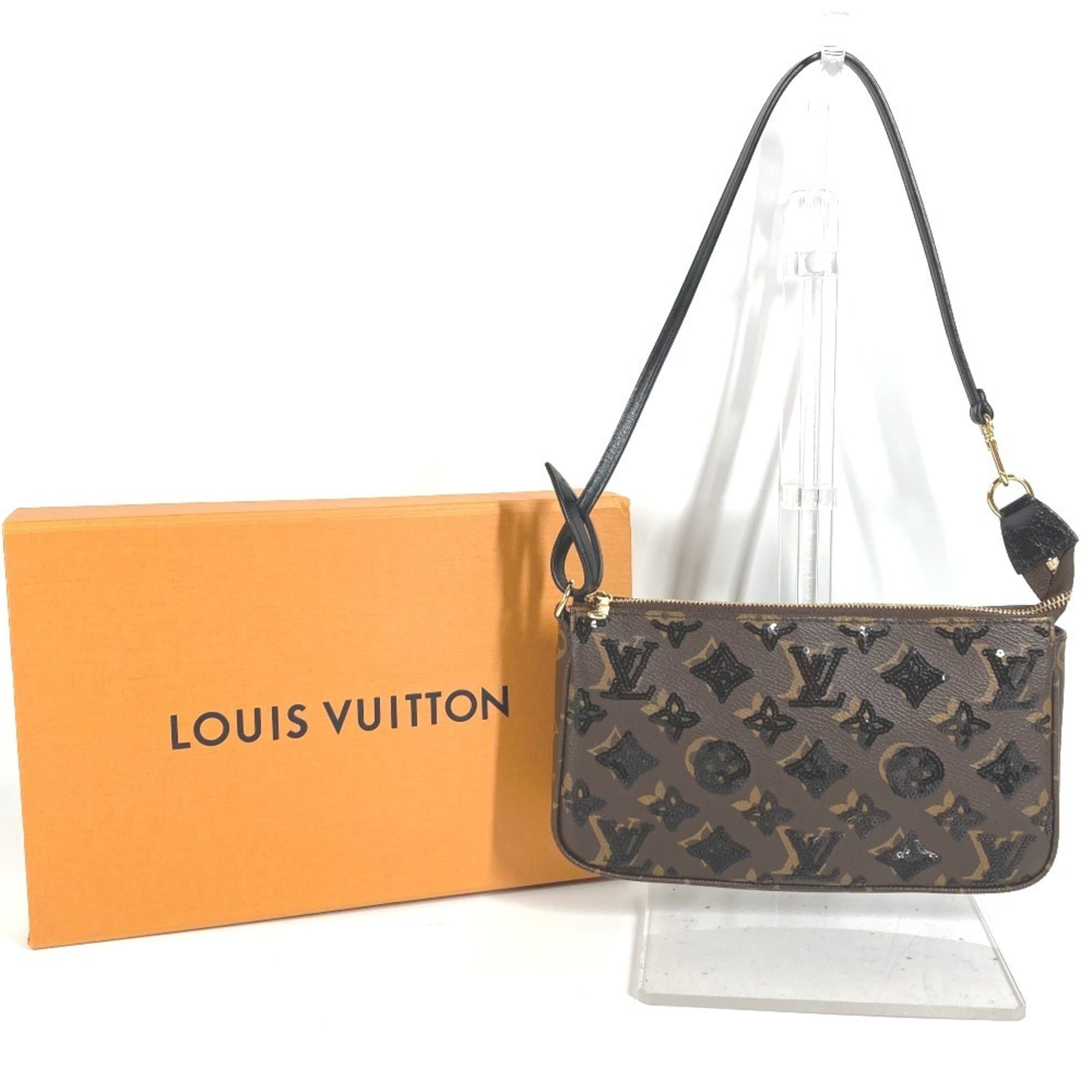 Louis Vuitton Brown Monogram Monogram Canvas Shoulder Bag (Pre-Owned)