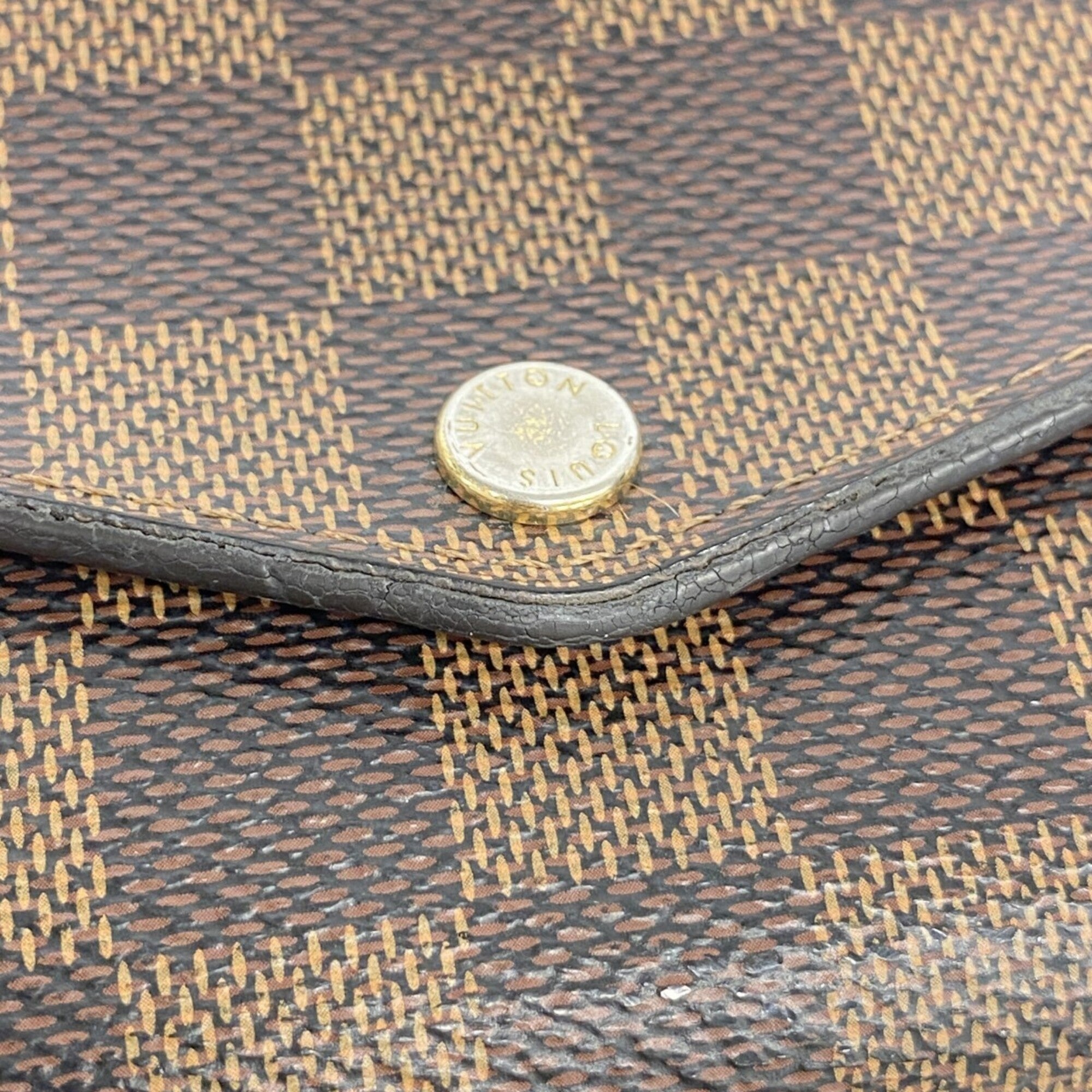 Louis Vuitton Rose Ballerine Long Wallet (Bi-Fold) (Pre-Owned)