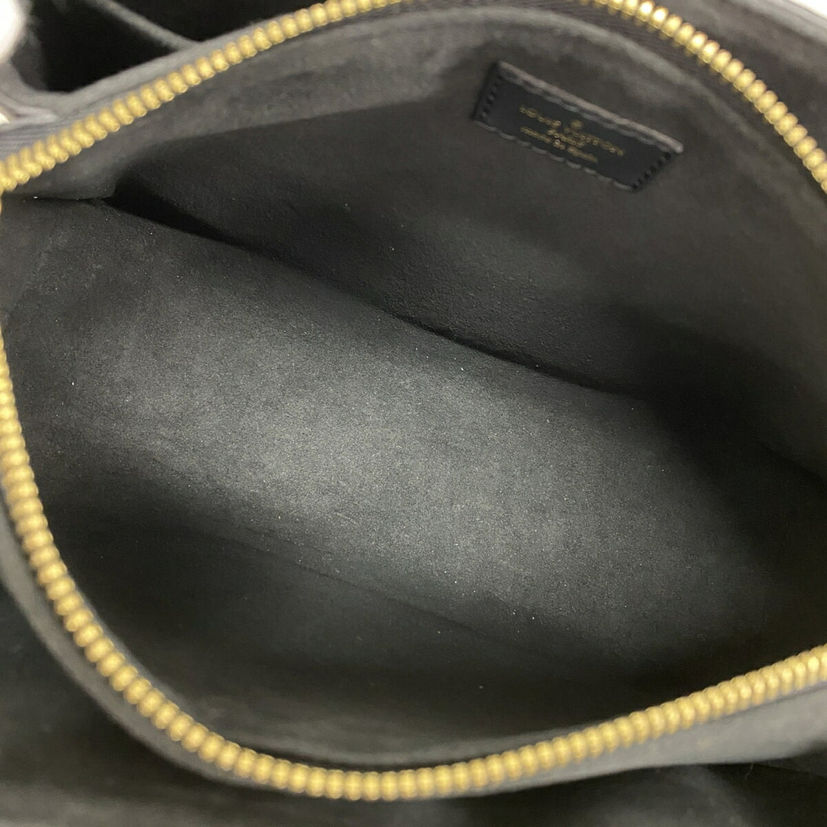 Louis Vuitton Black Brown Handbag (Pre-Owned)
