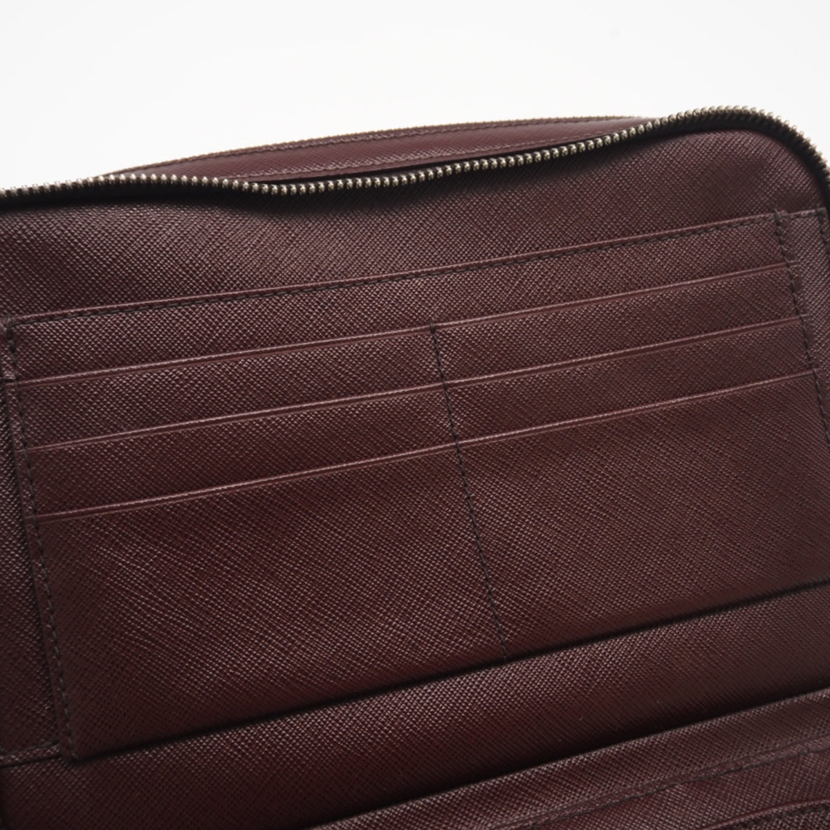 Prada Brown Leather Clutch Bag (Pre-Owned)