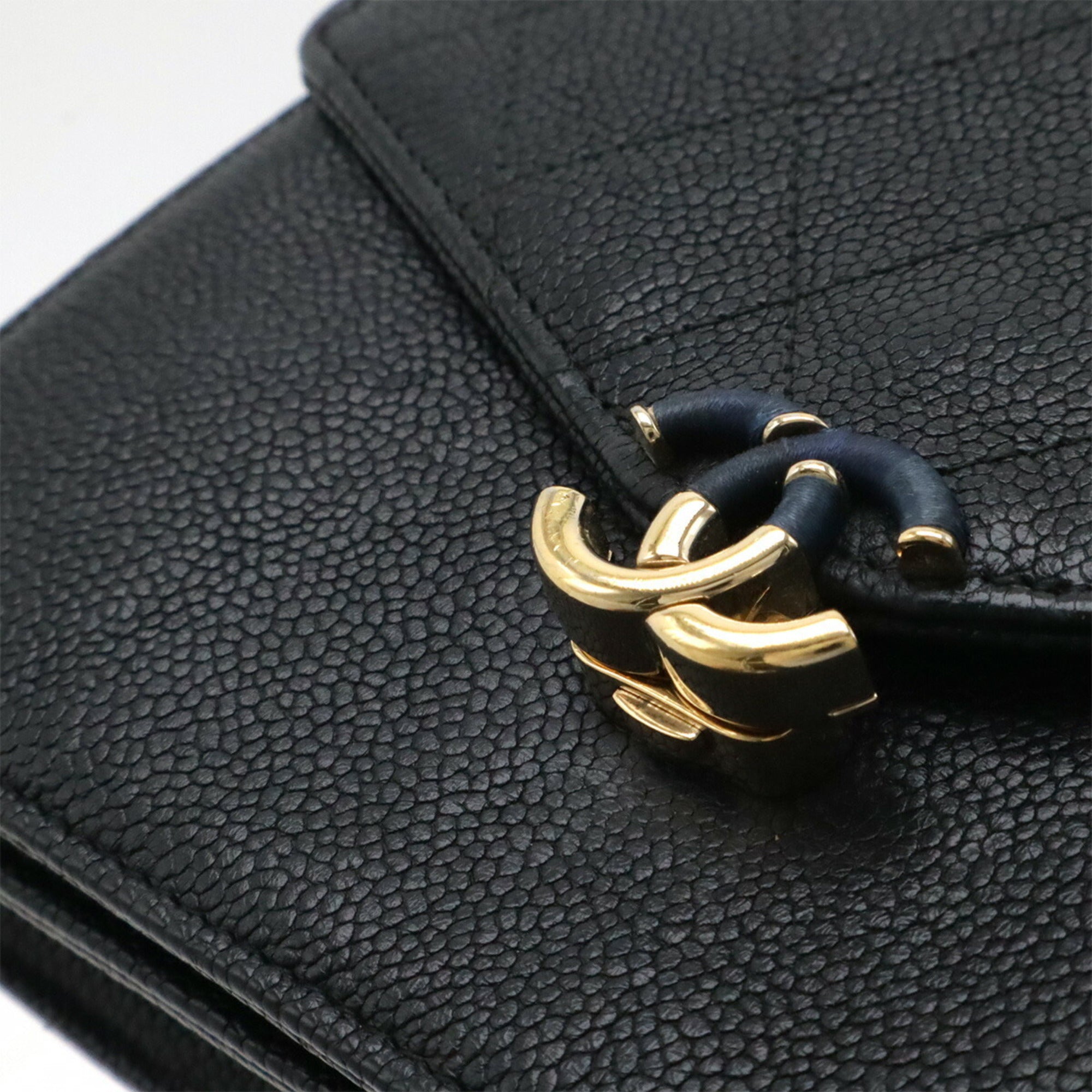 Chanel Matelasse Black Grained Calfskin Chain/Shoulder Wallet (Pre-Owned)