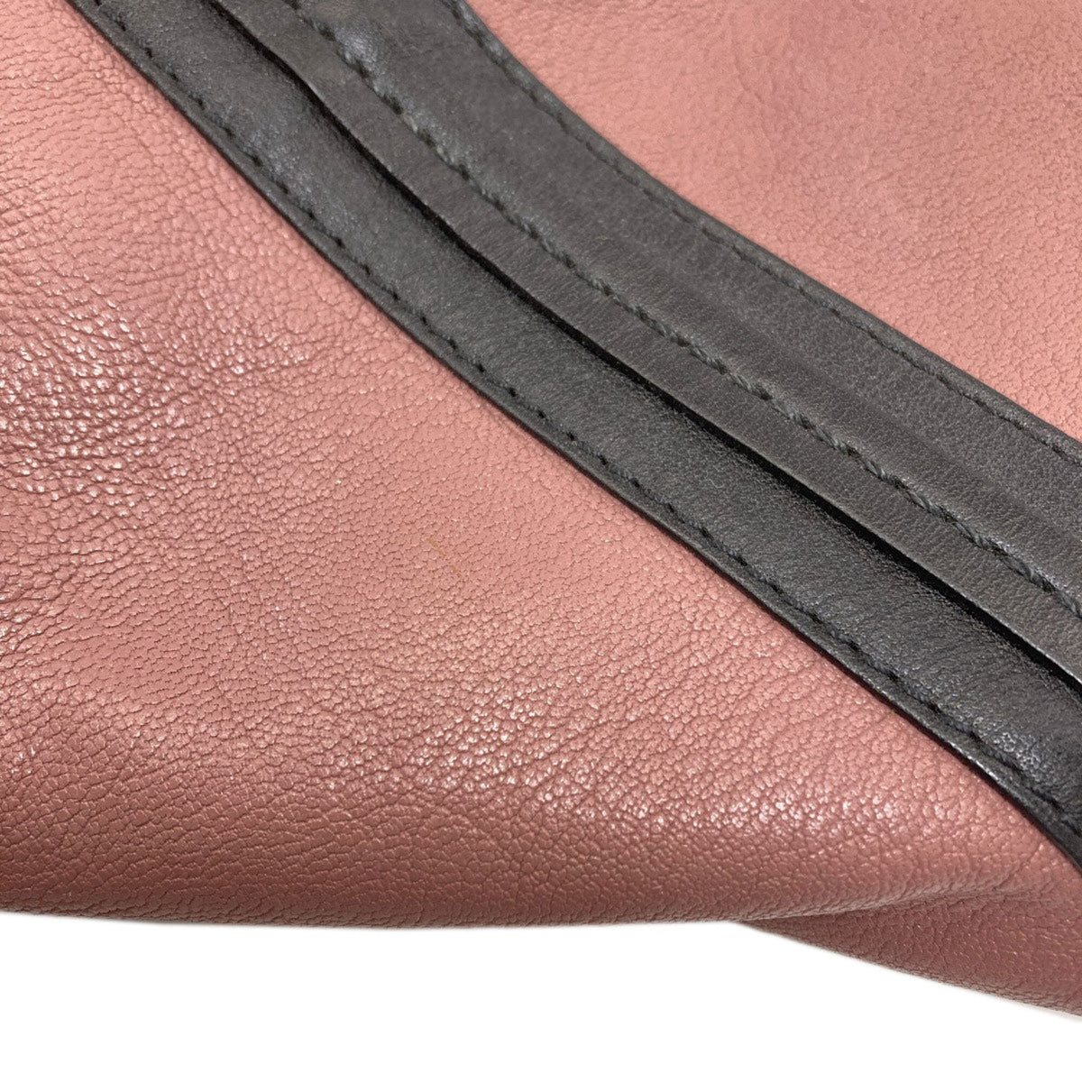 Chloé Alison Black Pink Leather Handbag (Pre-Owned)