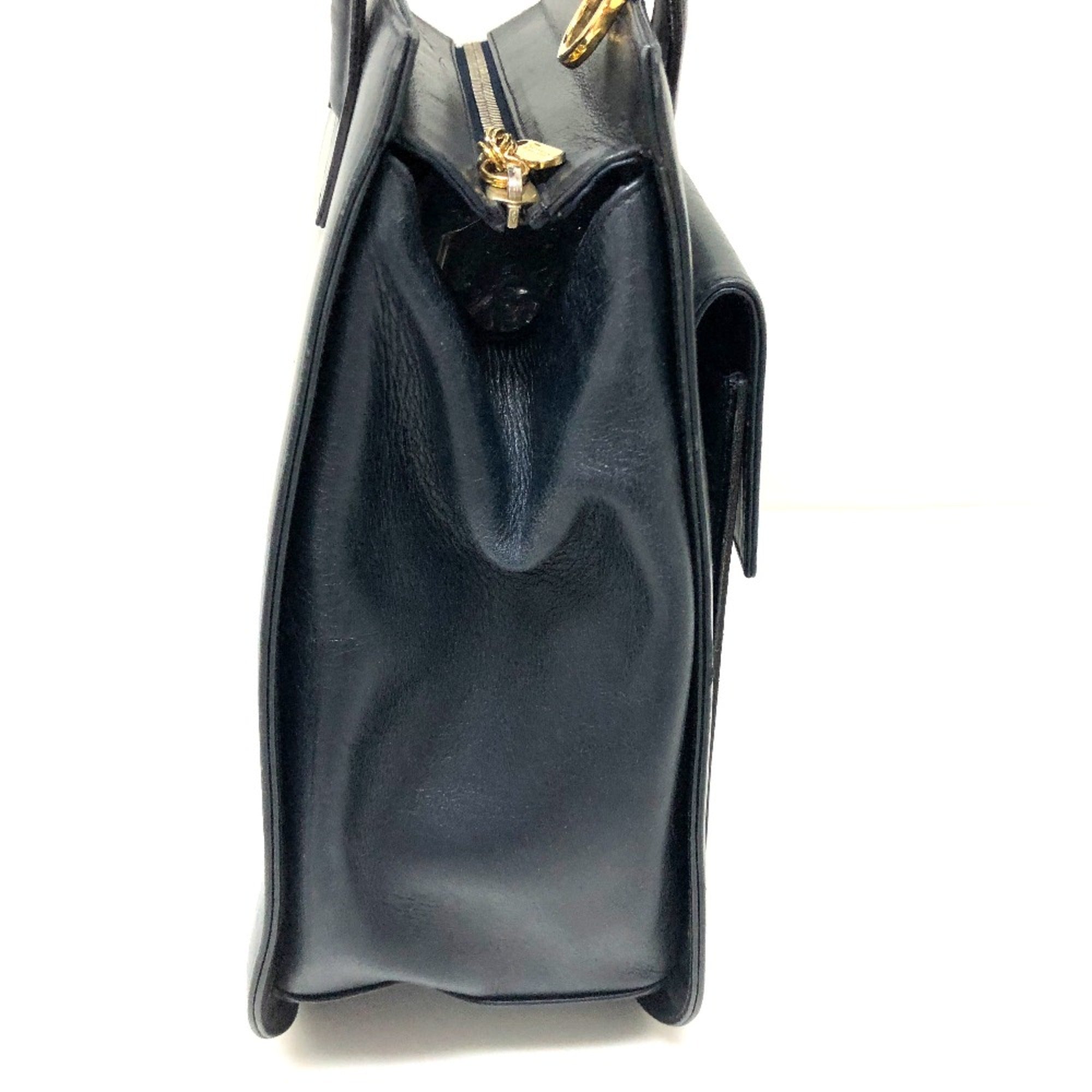 Salvatore Ferragamo Navy Leather Handbag (Pre-Owned)