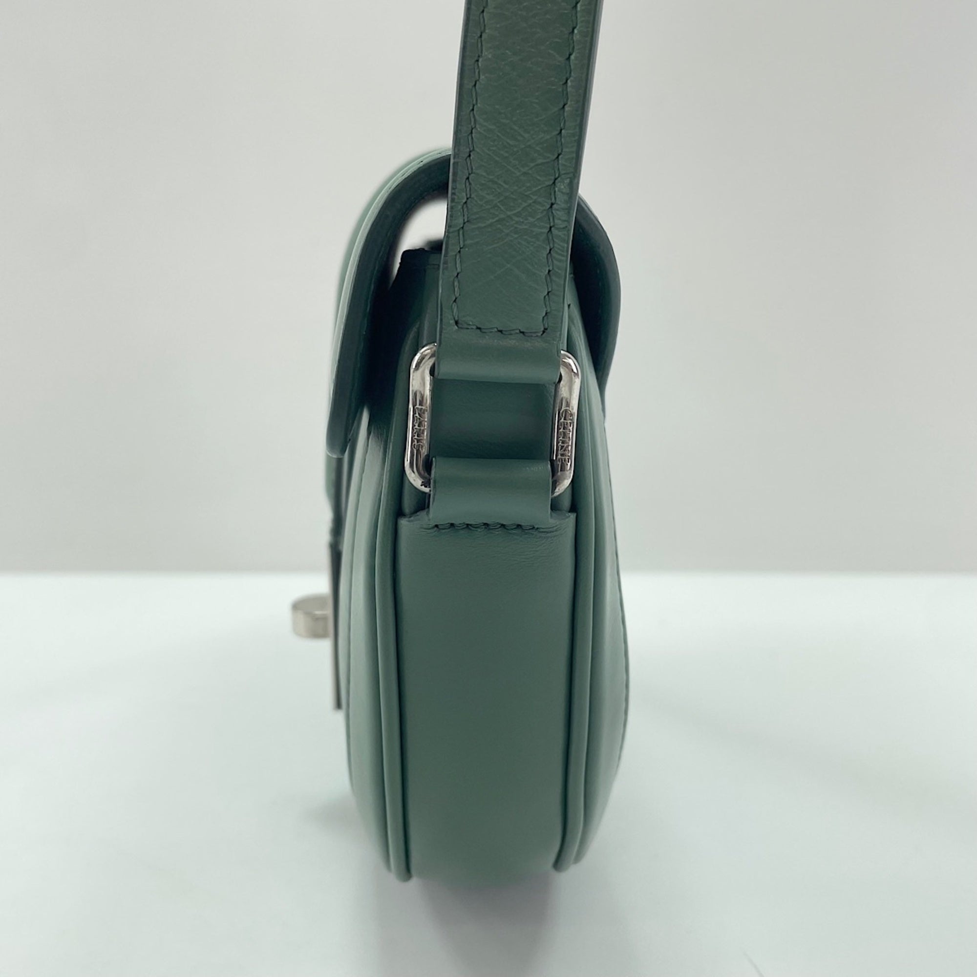 Celine Green Shoulder Bag (Pre-Owned)
