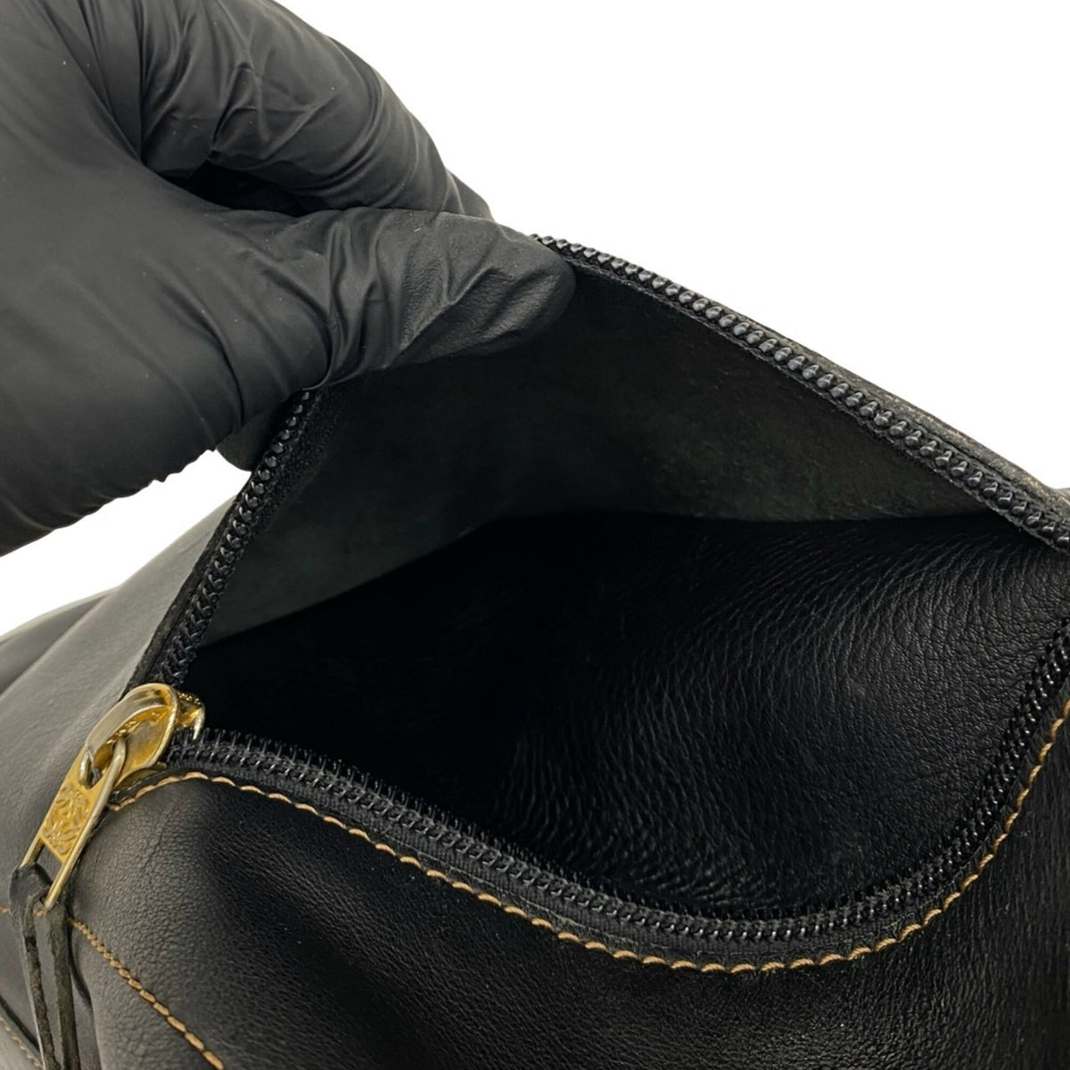 Loewe Black Leather Backpack (Pre-Owned)