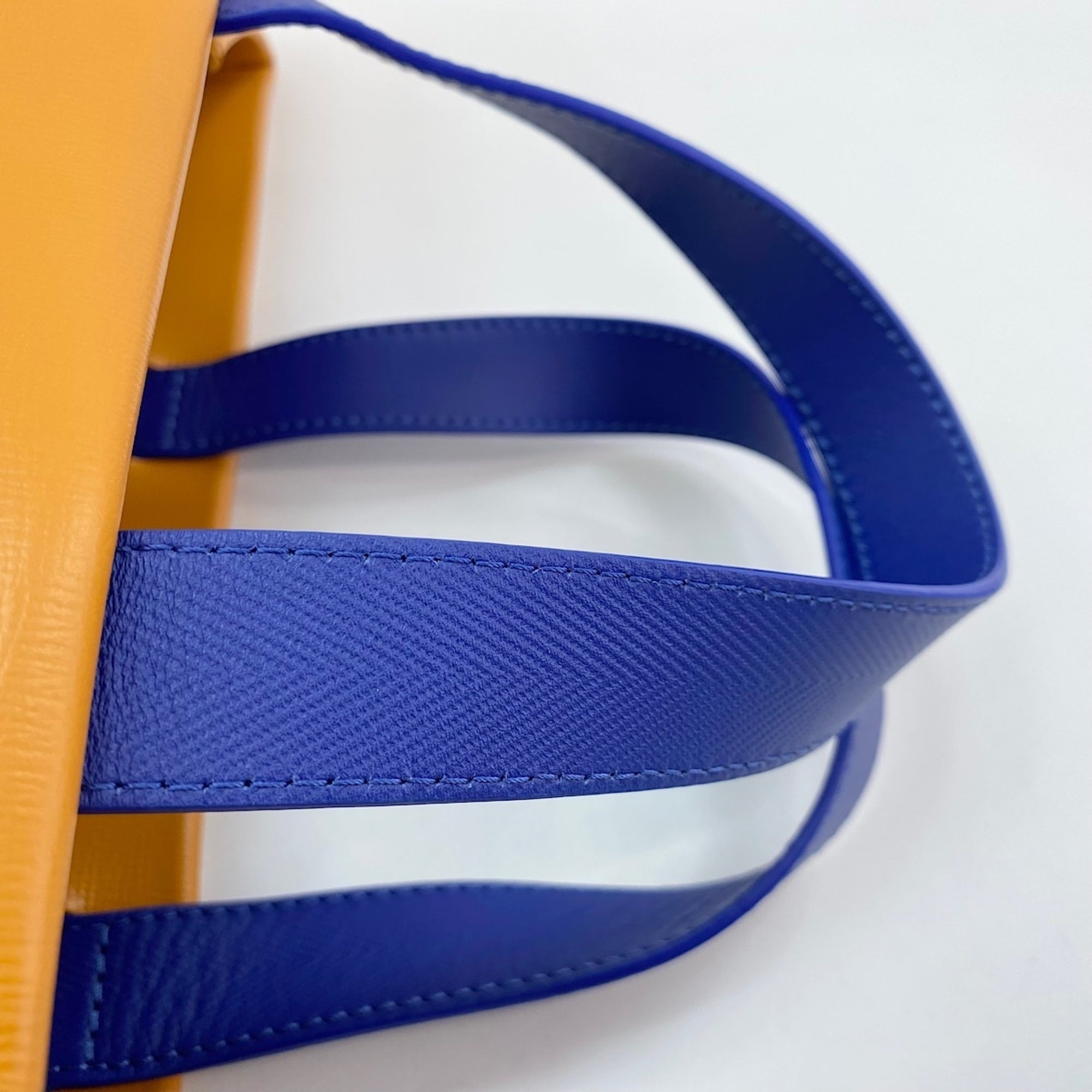 Louis Vuitton Orange Tote Bag (Pre-Owned)