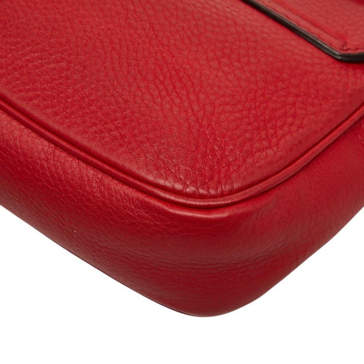Gucci Red Color Leather Shoulder Bag (Pre-Owned)