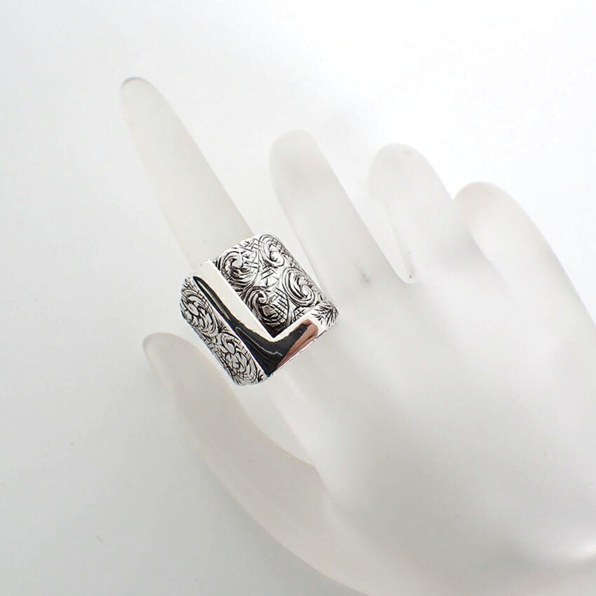 Gucci Sterling Silver 925 Band Ring (Pre-Owned)