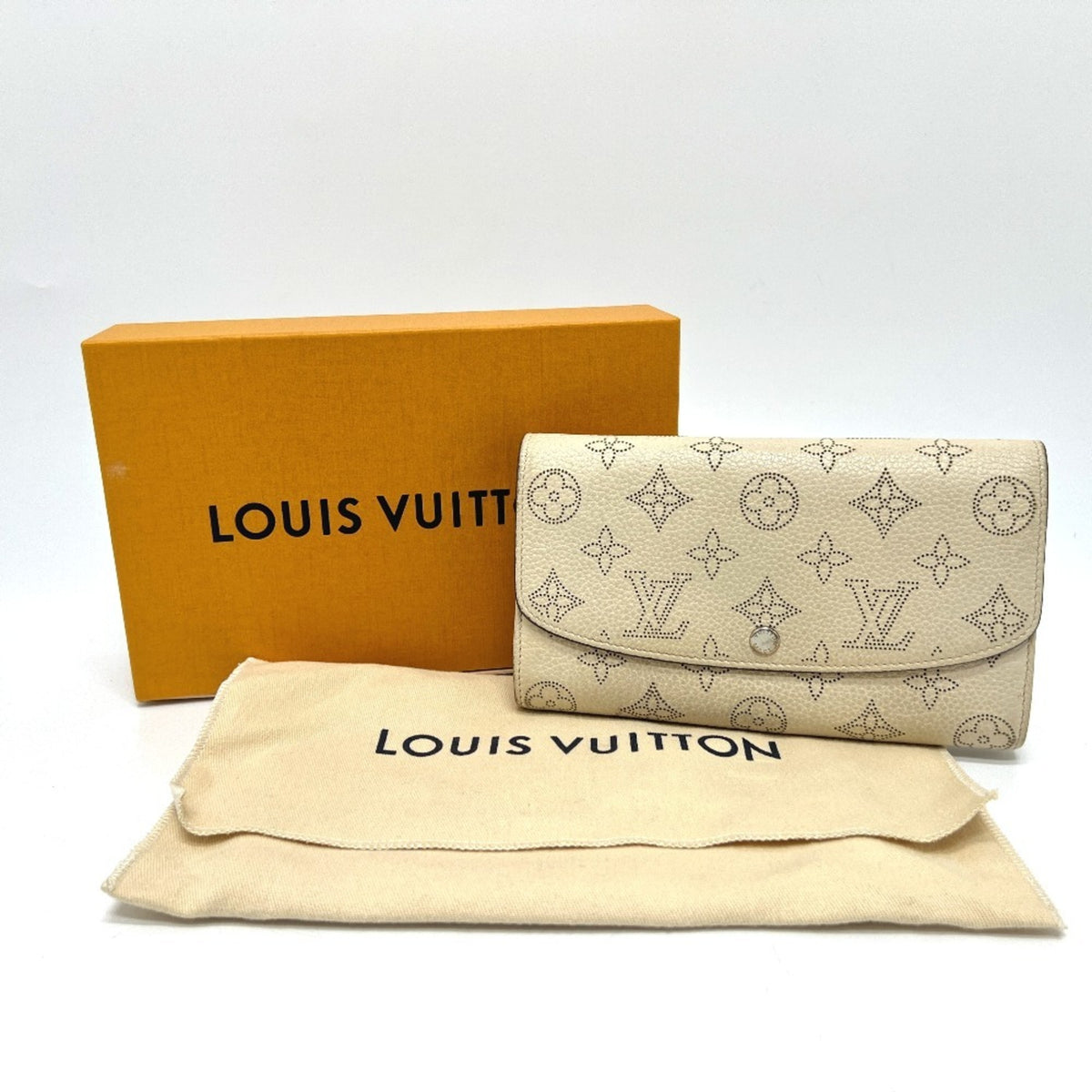 Louis Vuitton White Leather Long Wallet (Bi-Fold) (Pre-Owned)