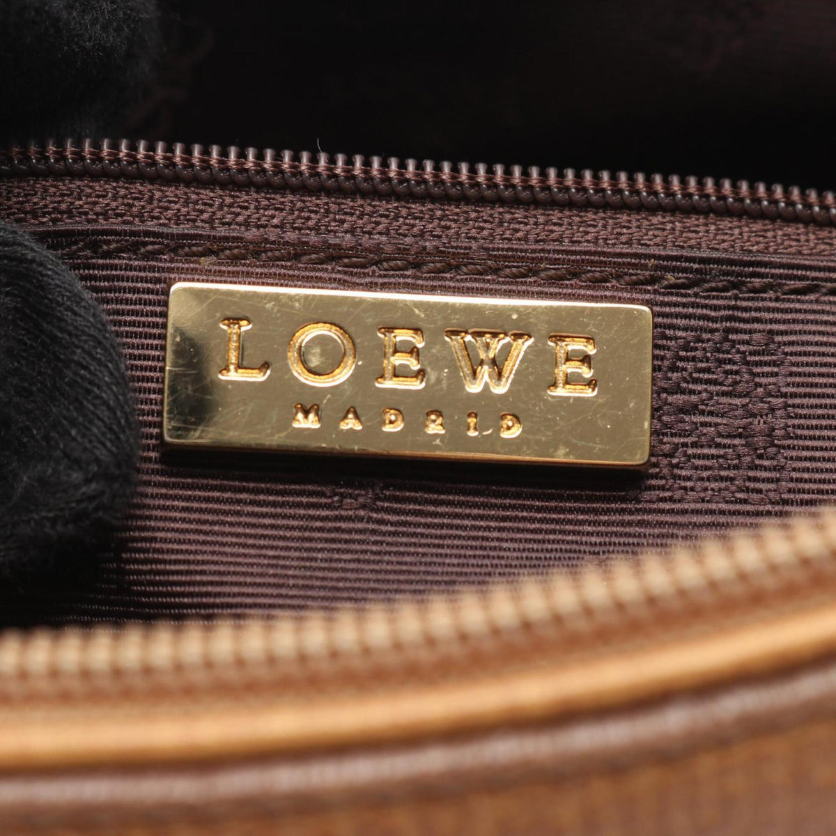 Loewe Beige Leather Handbag Shoulder Bag (Pre-Owned)
