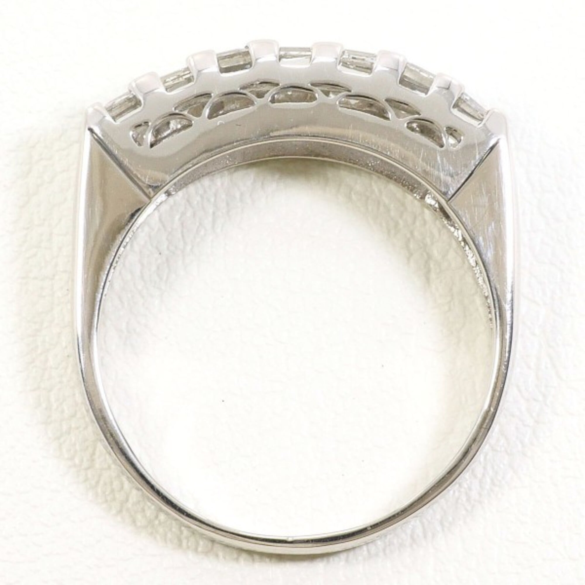 Unbranded Platinum Platinum 900 Band Ring (Pre-Owned)