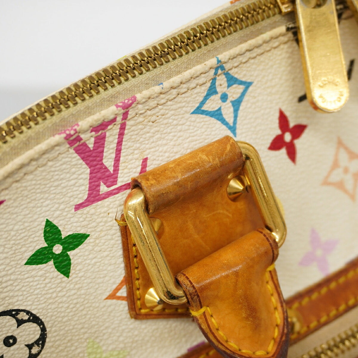 Louis Vuitton Blanc Handbag (Pre-Owned)