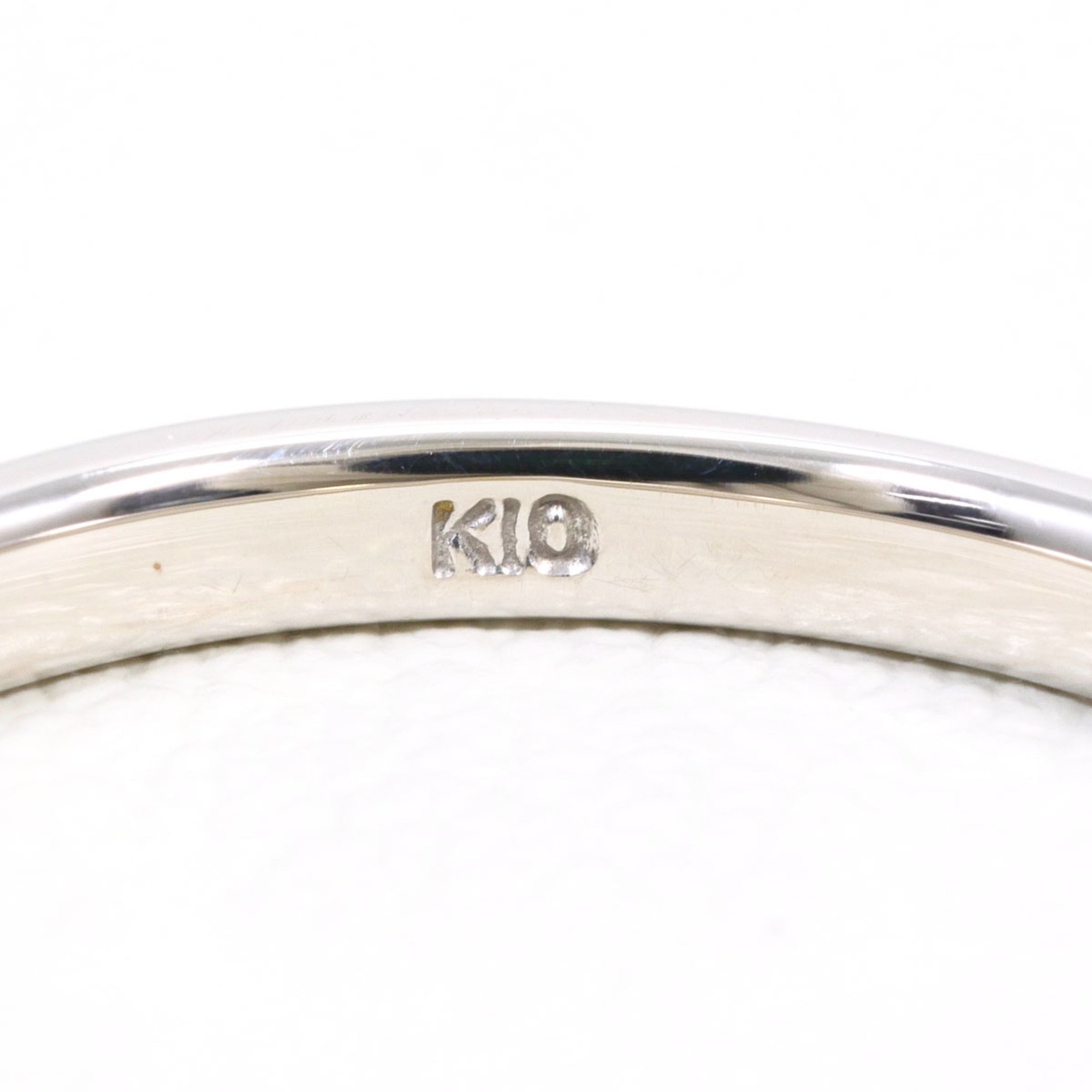 Unbranded White Gold White Gold (10K) Band Ring (Pre-Owned)