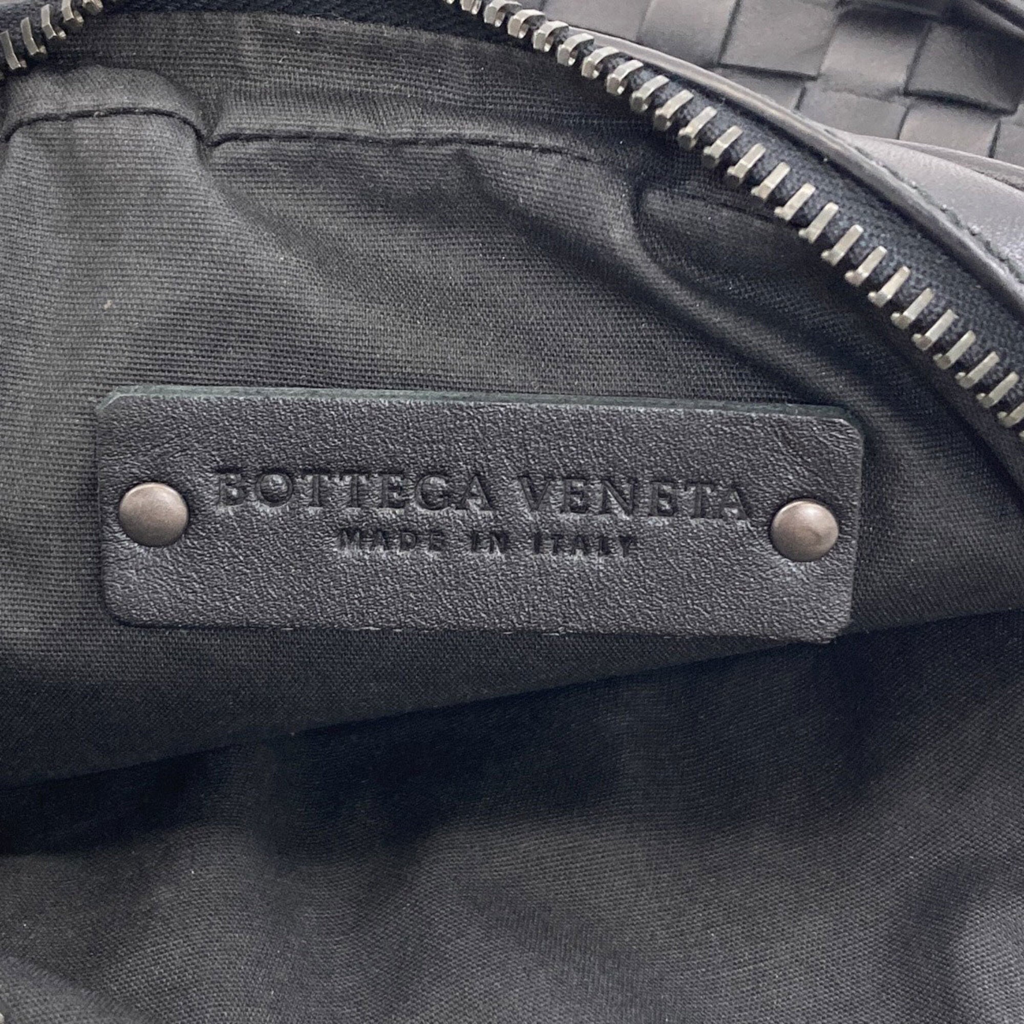 Bottega Veneta Black Leather Shoulder Bag (Pre-Owned)