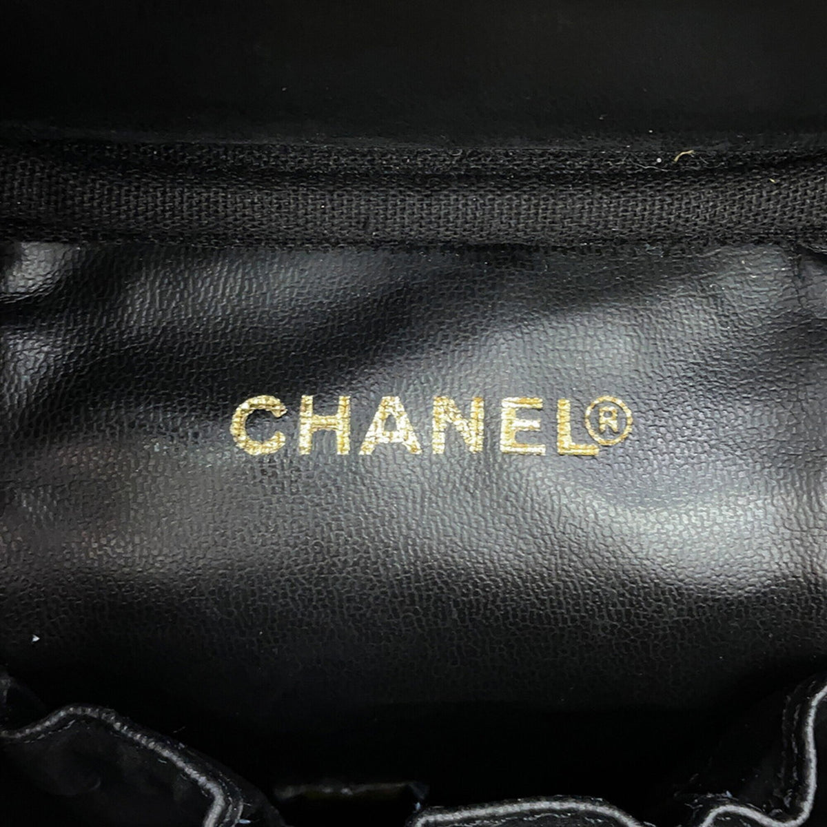 Chanel Black Grained Calfskin Handbag Pouch Vanity Bag (Pre-Owned)