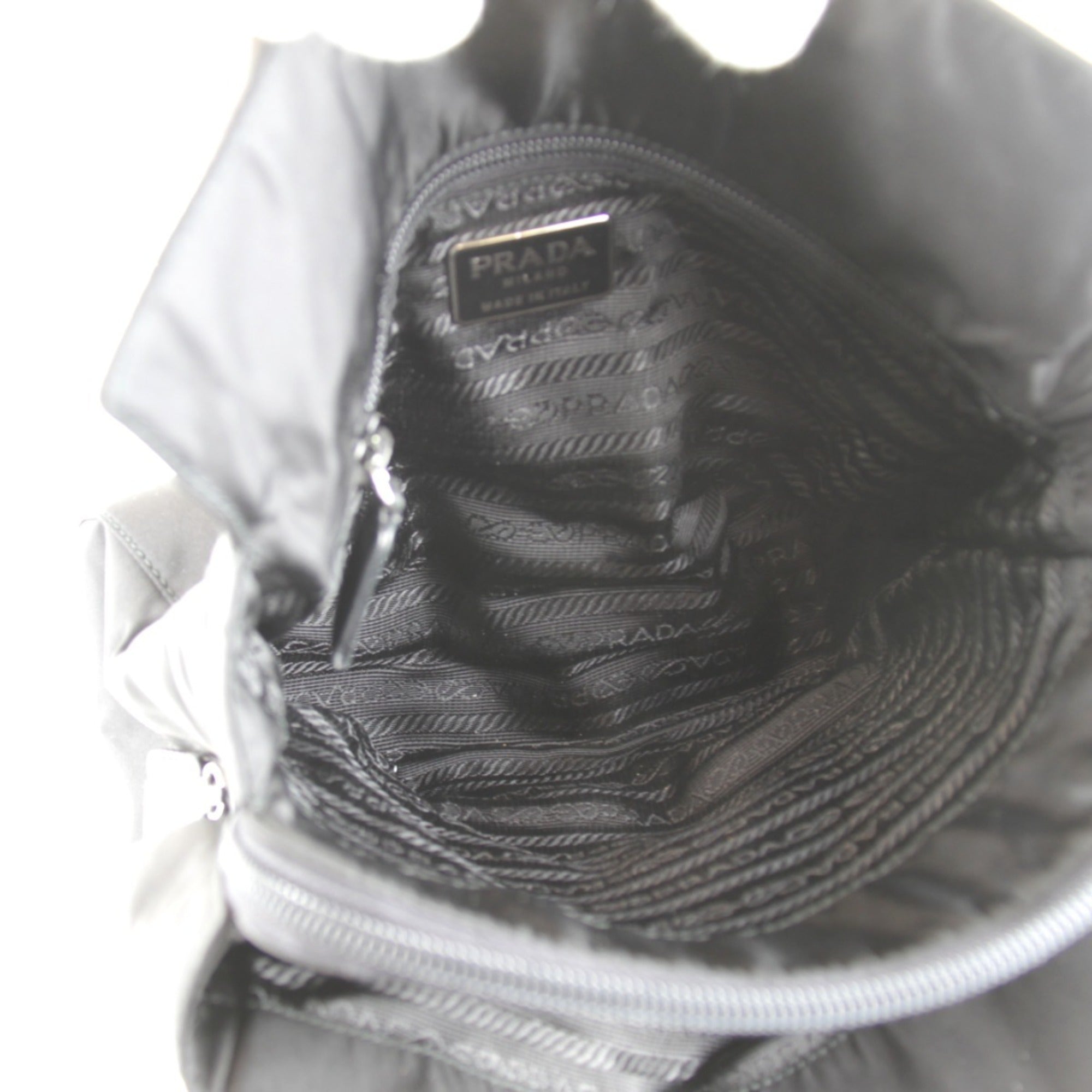 Prada Black Nylon Shoulder Bag (Pre-Owned)