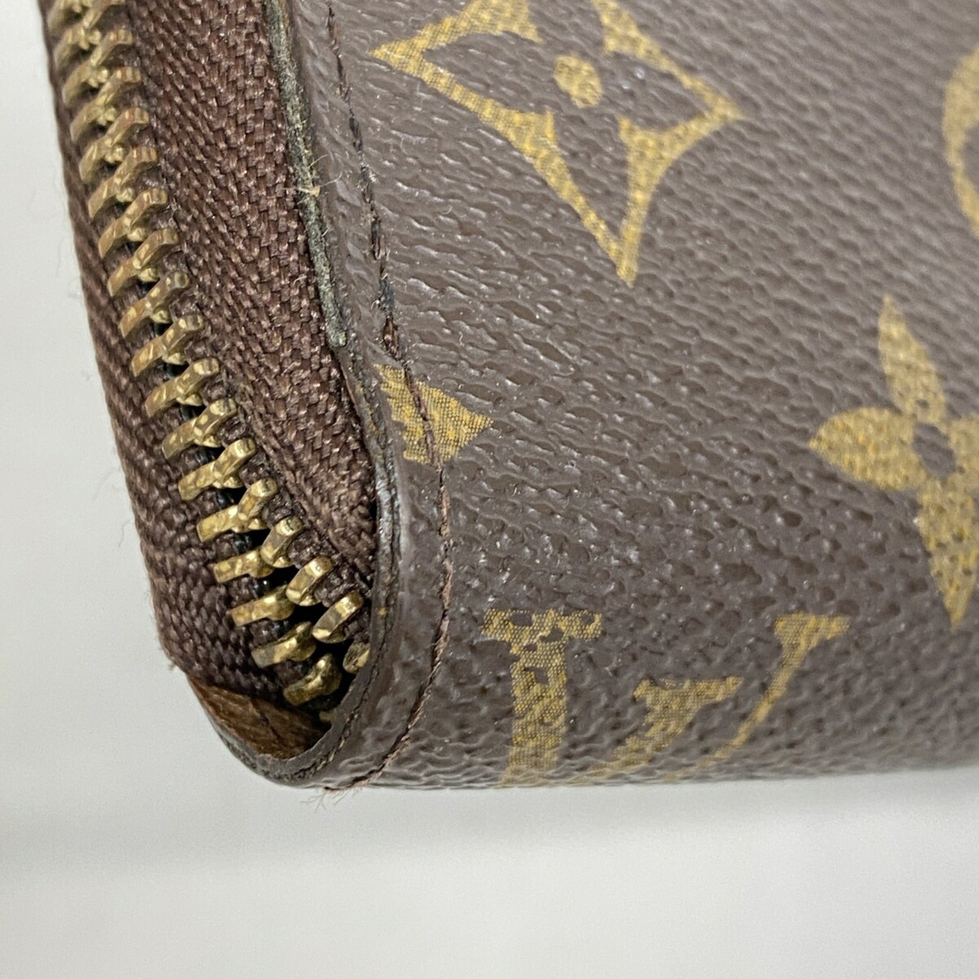 Louis Vuitton Brown Long Wallet (Bi-Fold) (Pre-Owned)
