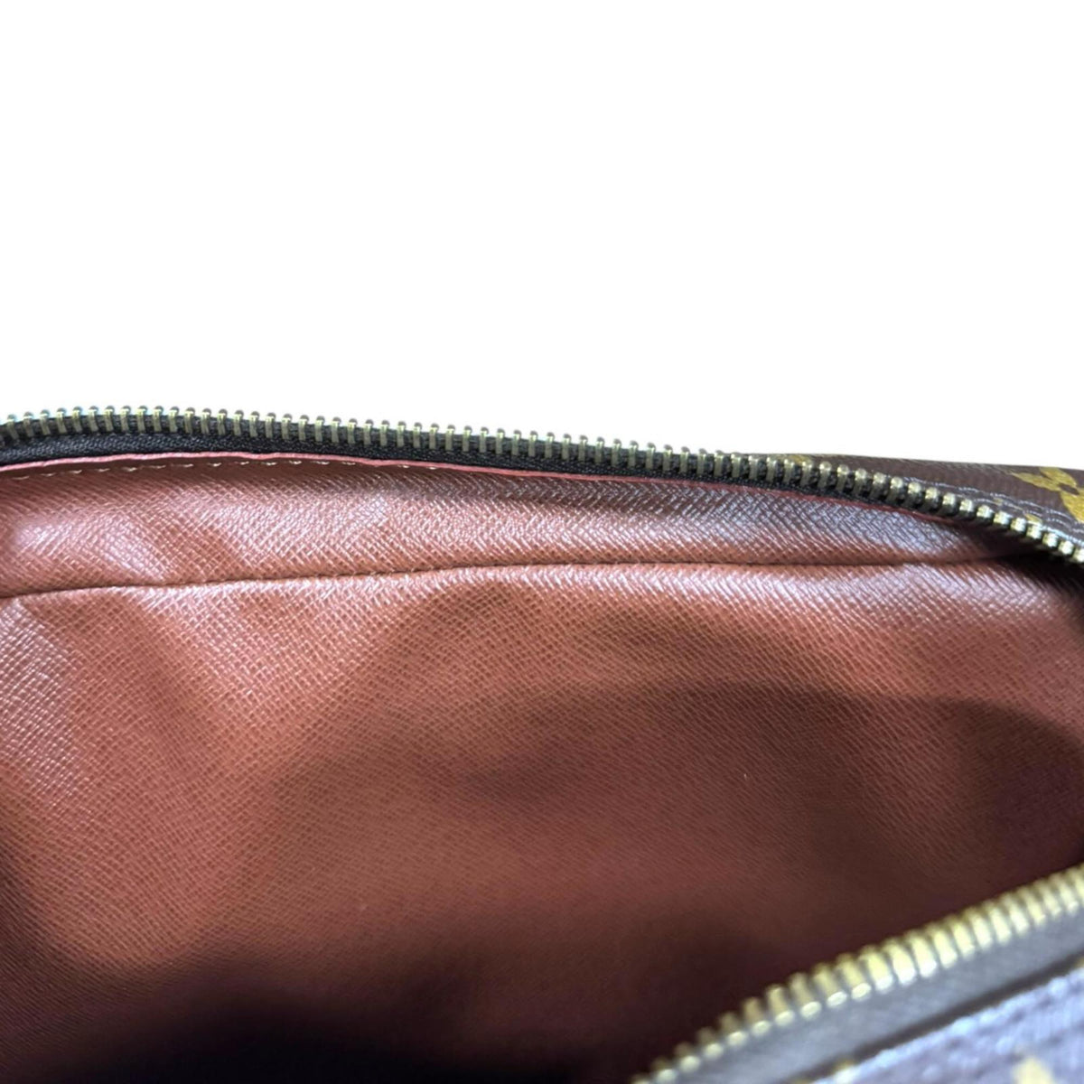 Louis Vuitton Brown Monogram Shoulder Bag (Pre-Owned)