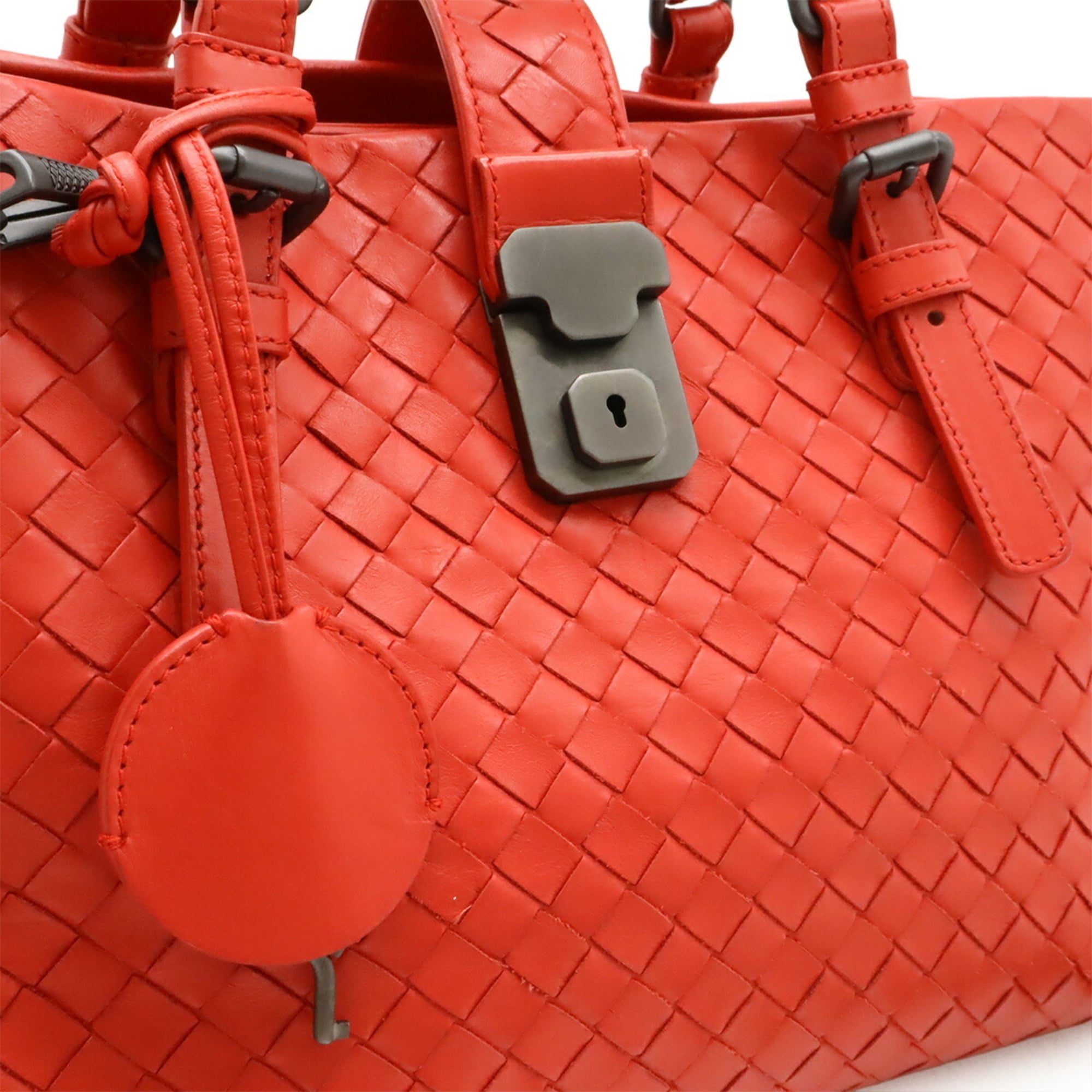 Bottega Veneta Intrecciato Red Color Leather Handbag (Pre-Owned)