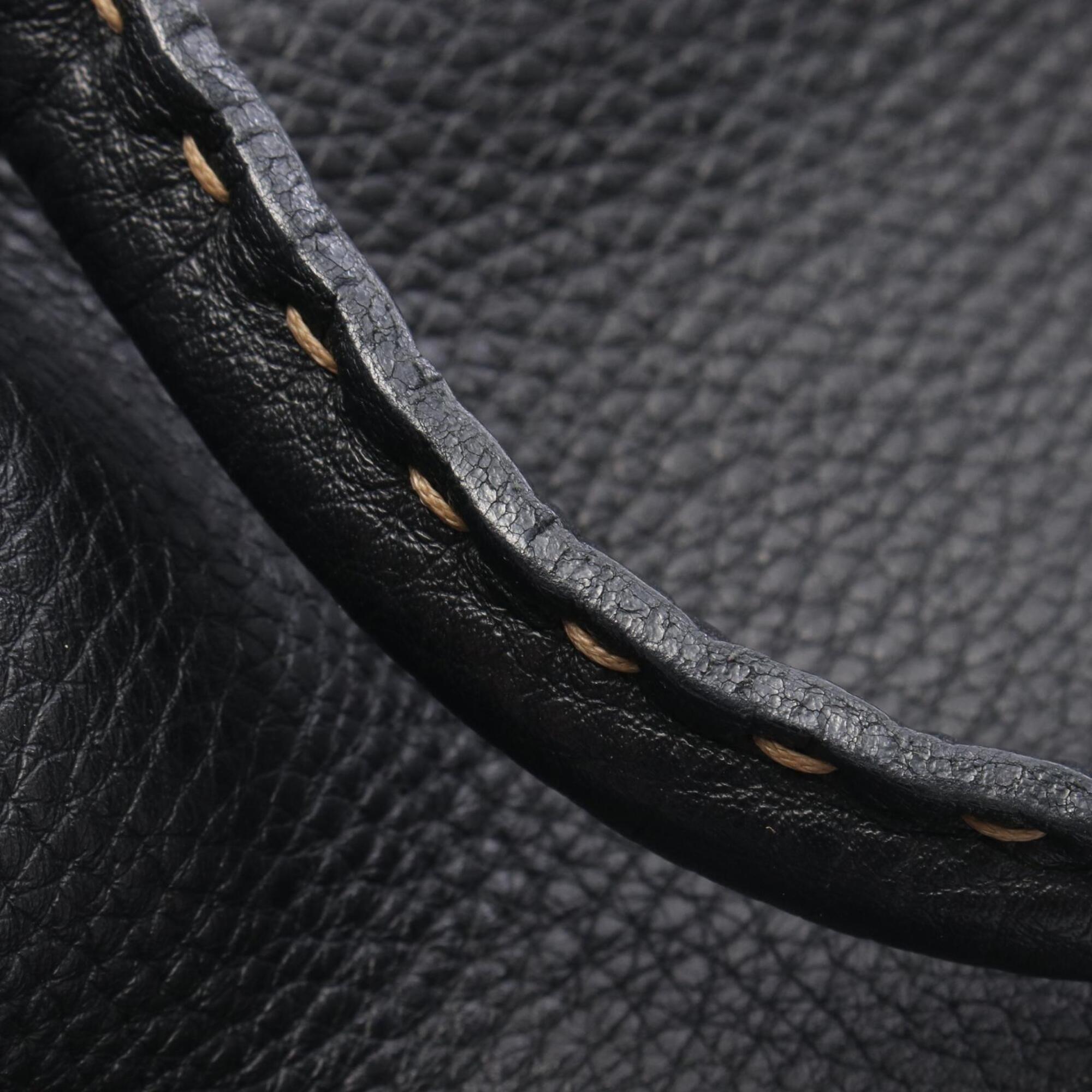 Fendi Selleria Black Leather Handbag (Pre-Owned)