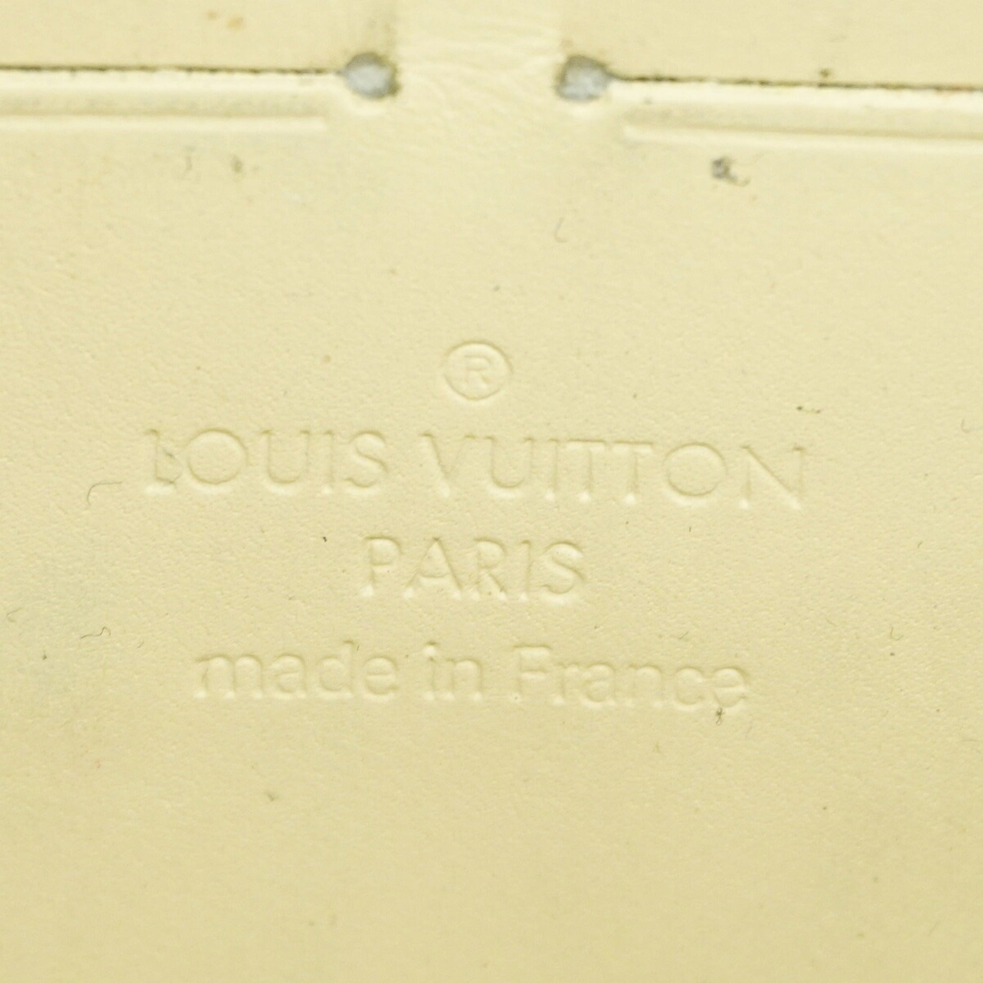 Louis Vuitton Blanc Corail Long Wallet (Bi-Fold) (Pre-Owned)
