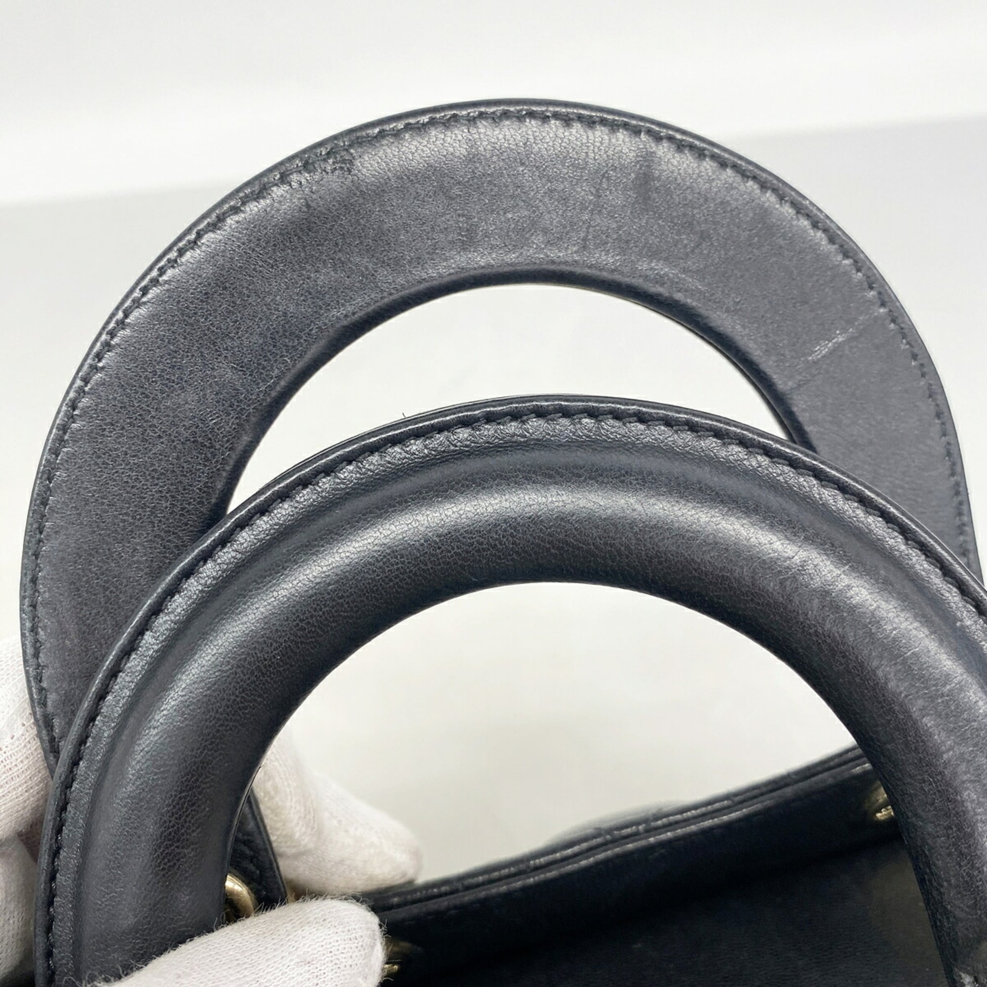 Christian Dior Black Leather Handbag (Pre-Owned)