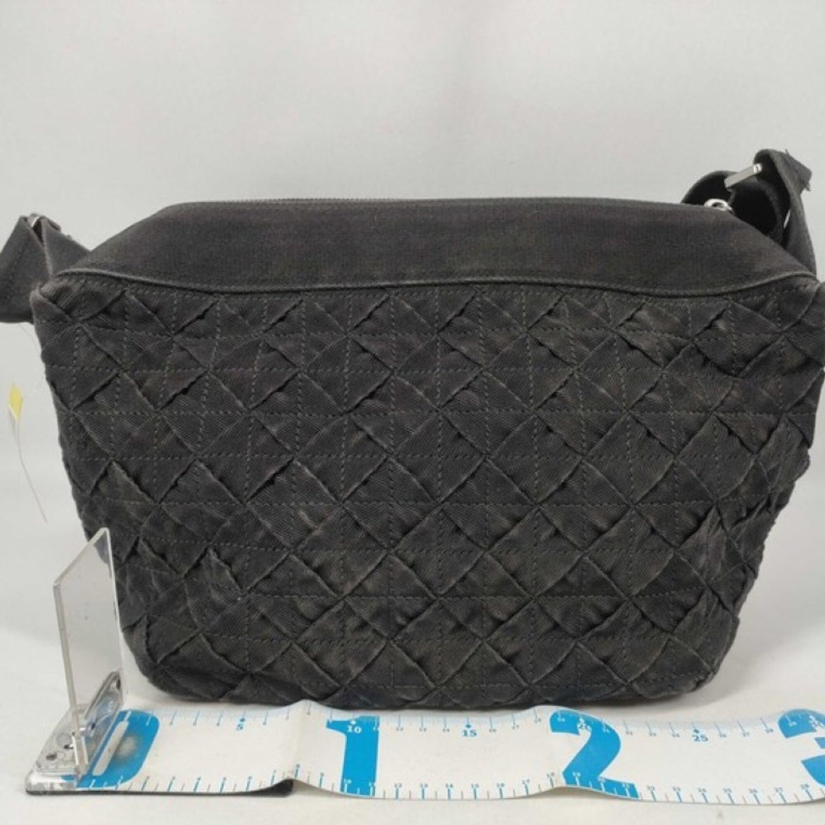 Bottega Veneta Black Canvas Shoulder Bag (Pre-Owned)
