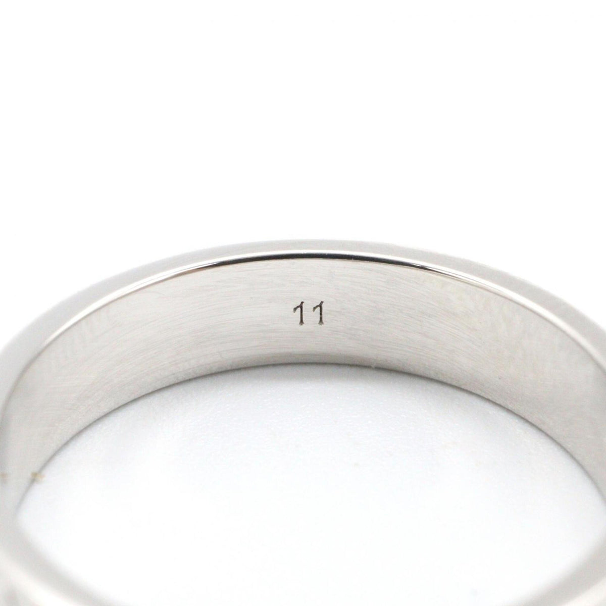 Gucci Silver White Gold (18K) Band Ring (Pre-Owned)