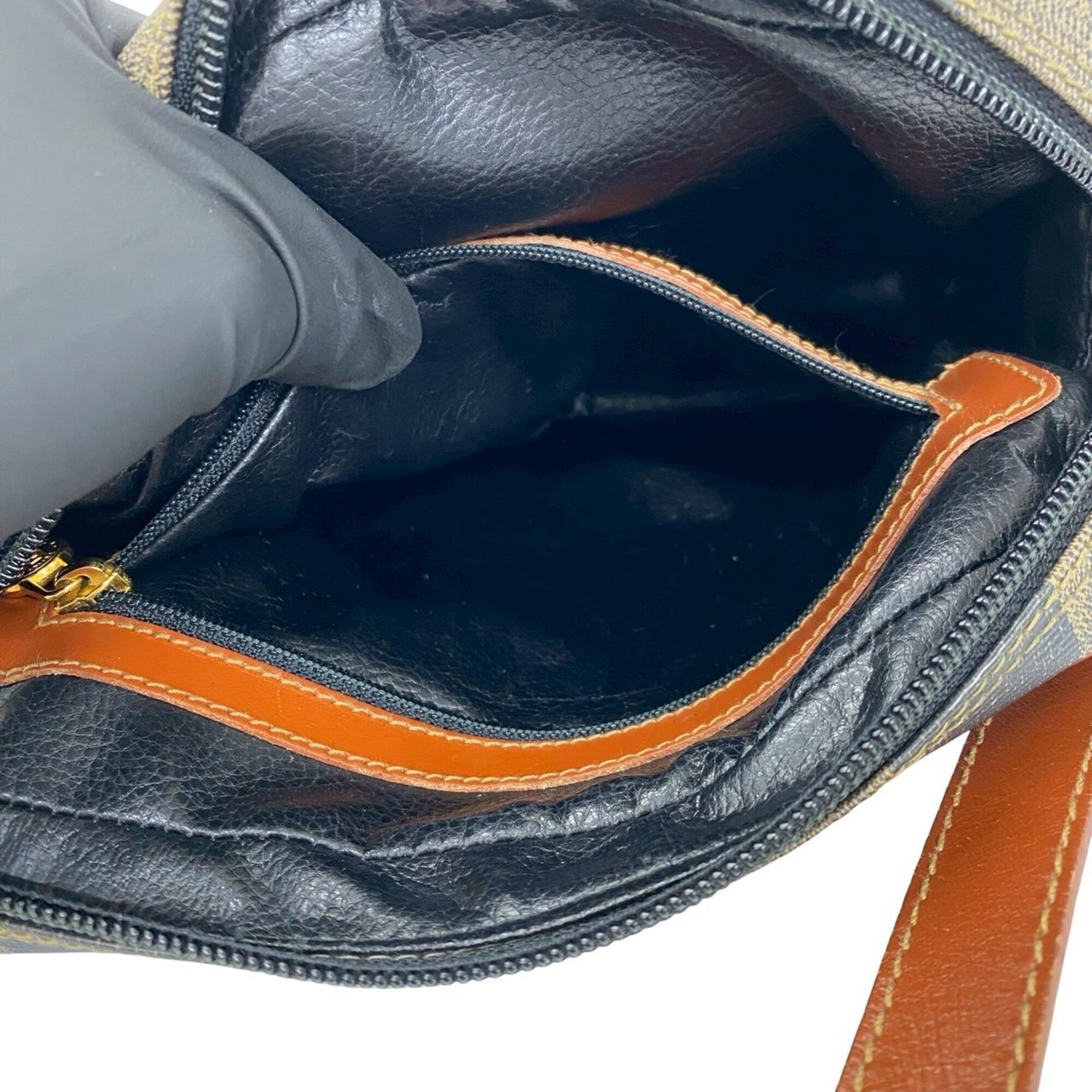 Fendi Black Brown Khaki Pvc Leather Pochette Shoulder Bag (Pre-Owned)