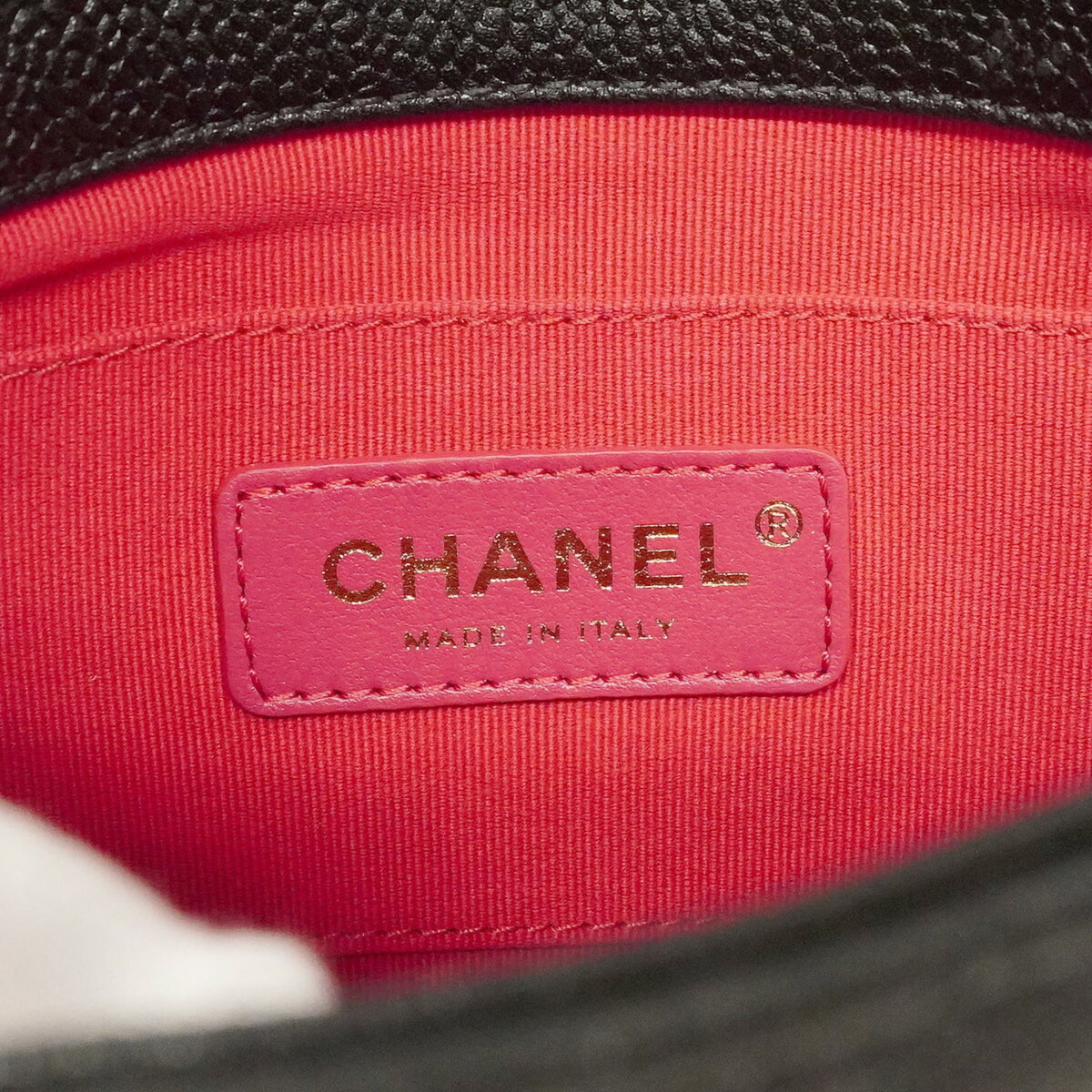 Chanel Black Grained Calfskin Shoulder Bag (Pre-Owned)