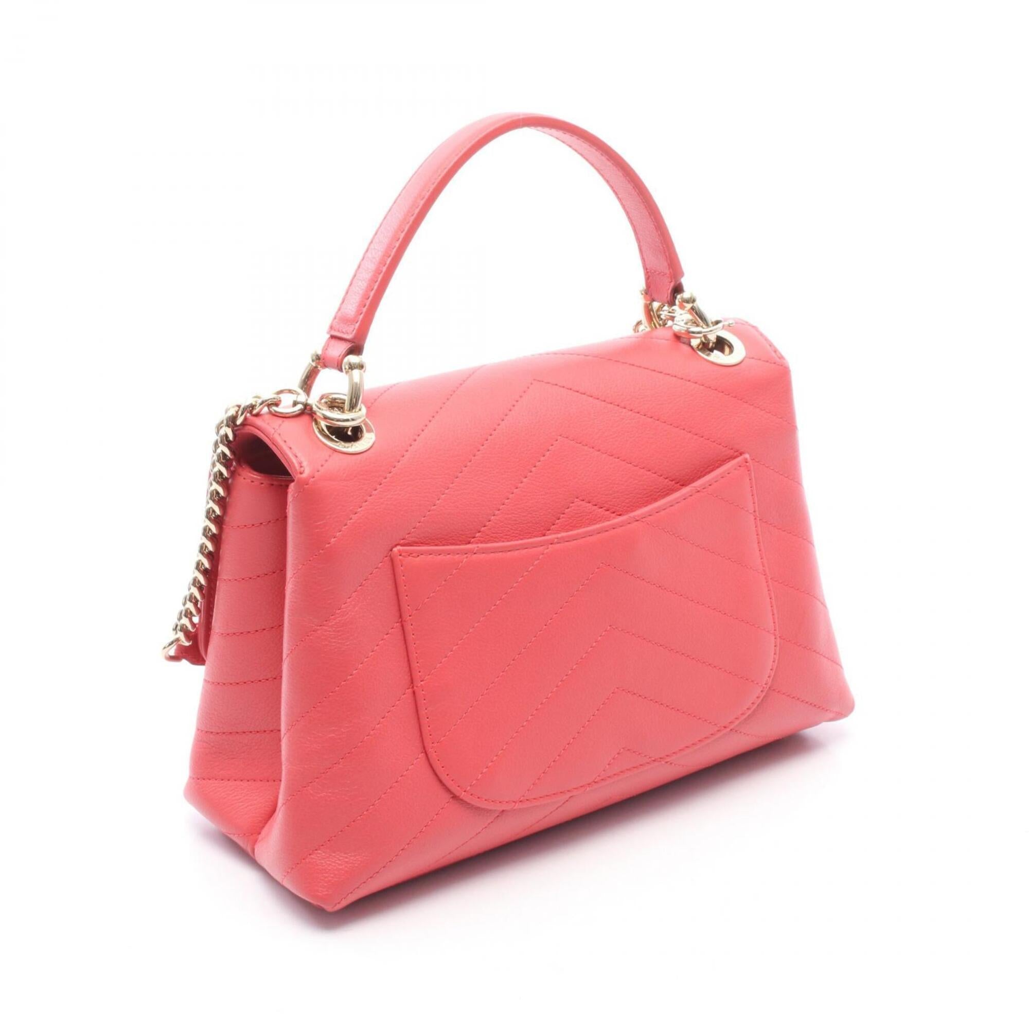 Chanel Pink Leather Handbag (Pre-Owned)