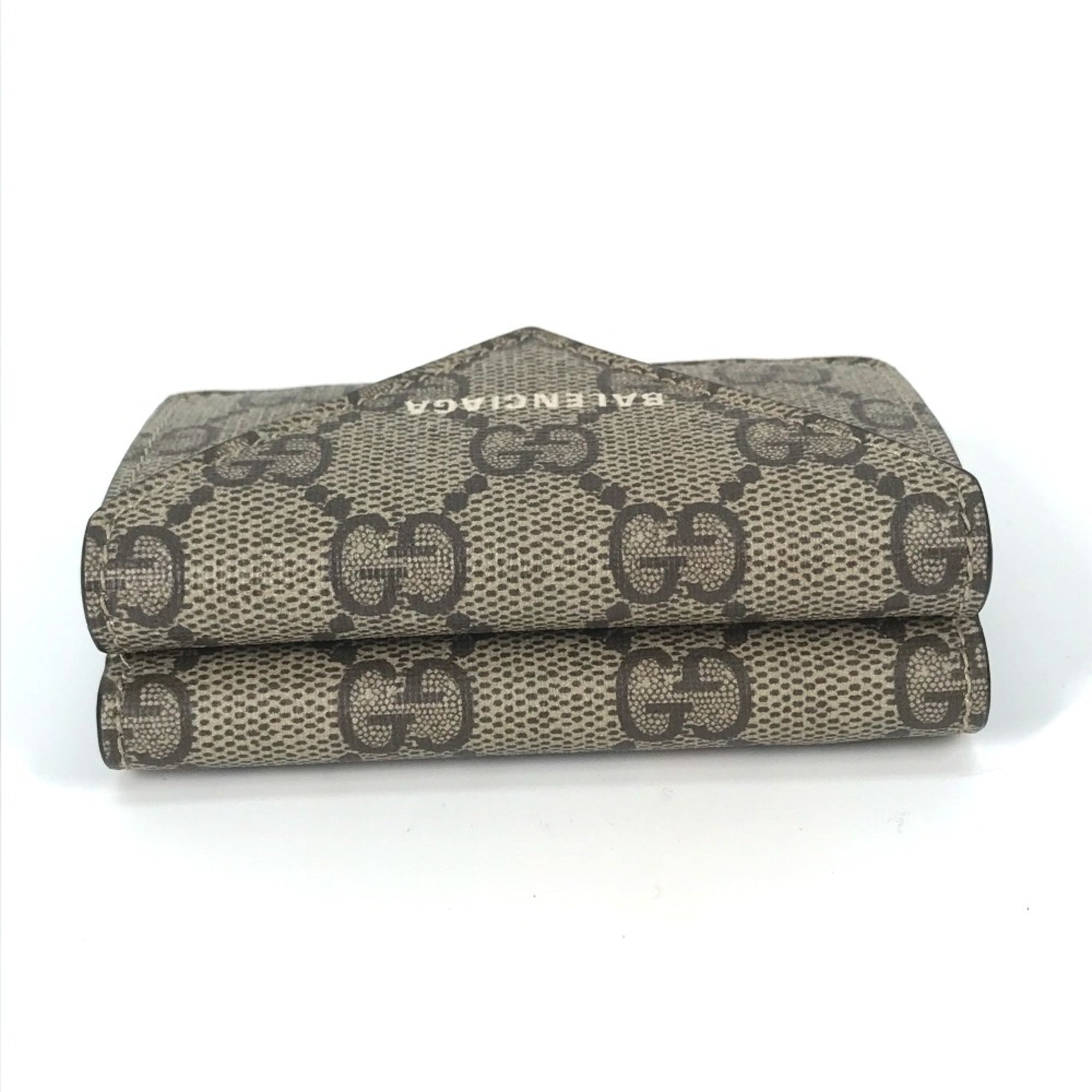 Gucci Beige Other Wallet (Tri-Fold) (Pre-Owned)