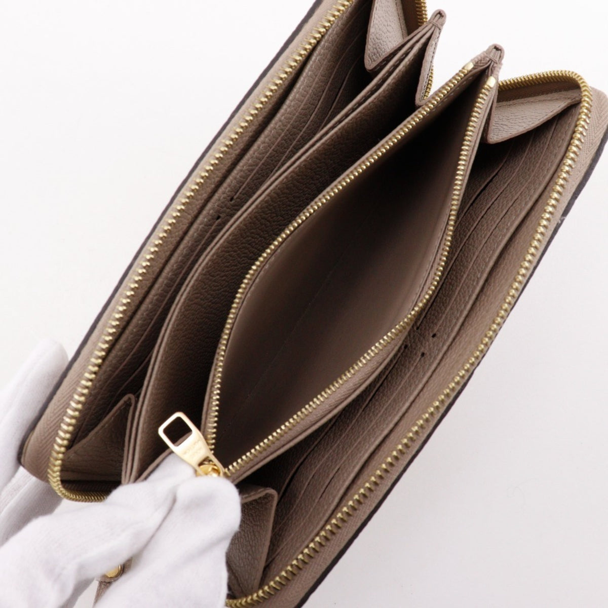 Louis Vuitton Monogram Empreinte Gray Monogram Empreinte Long Wallet (Bi-Fold) (Pre-Owned)