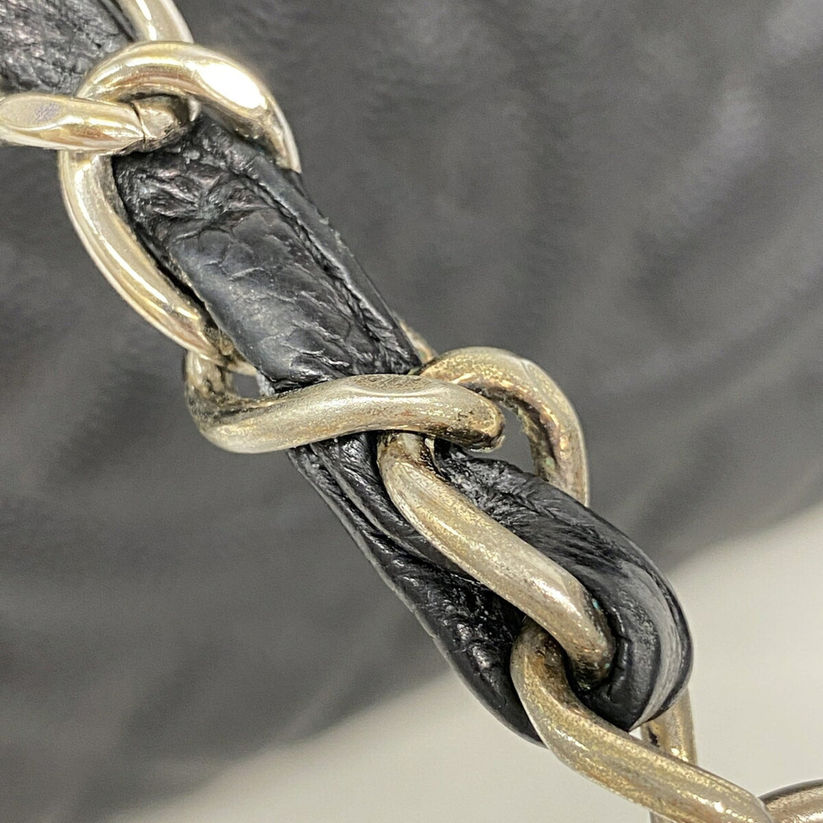 Chanel Black Grained Calfskin Tote Bag (Pre-Owned)