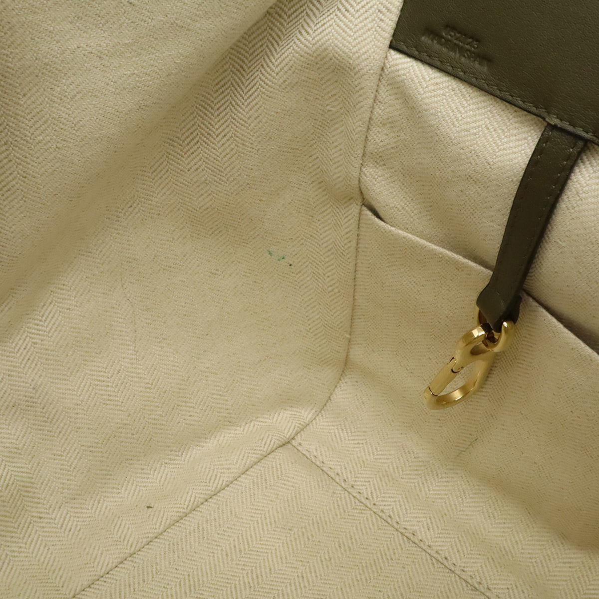 Loewe Beige Khaki White Leather Handbag Shoulder Bag (Pre-Owned)