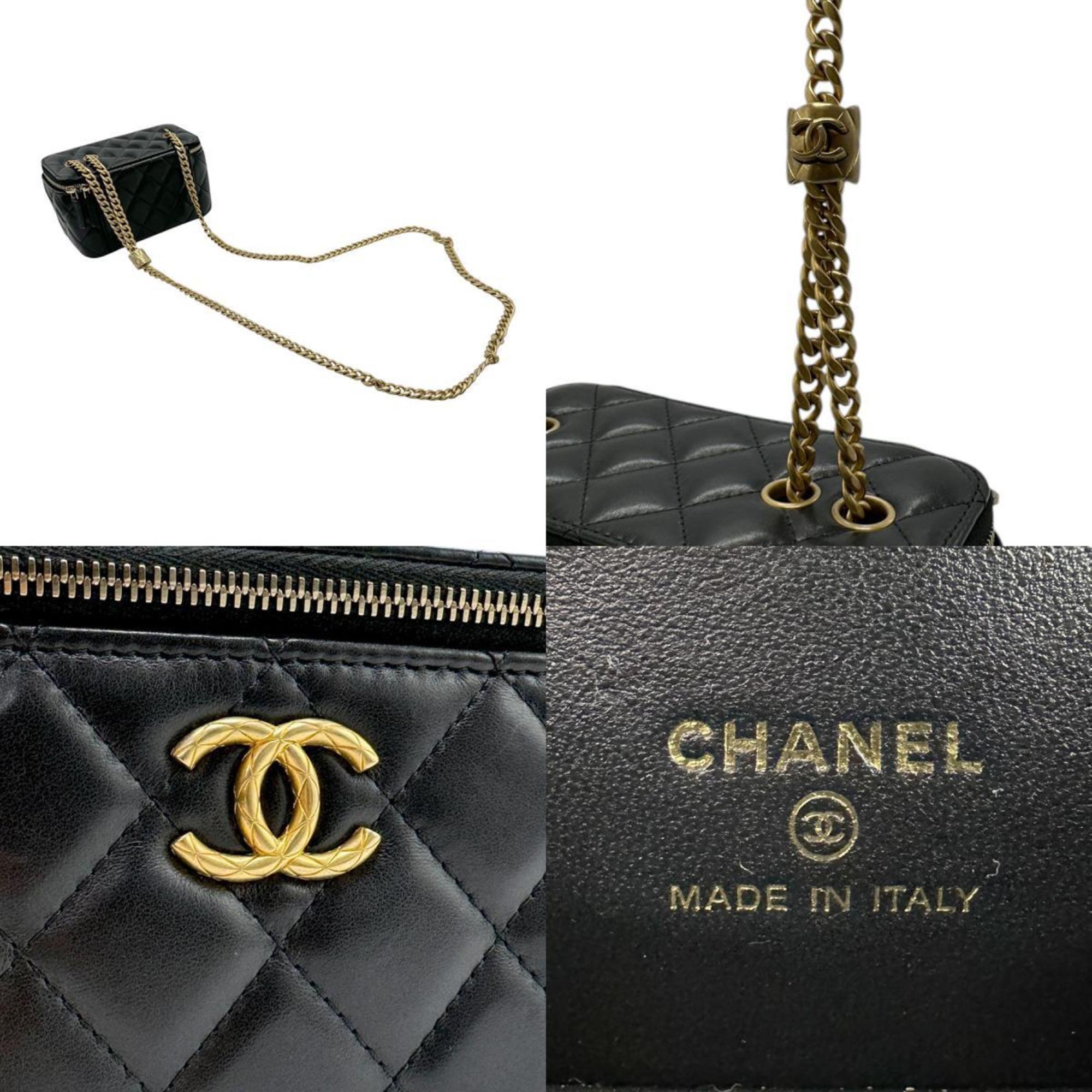Chanel Black Leather Shoulder Bag (Pre-Owned)