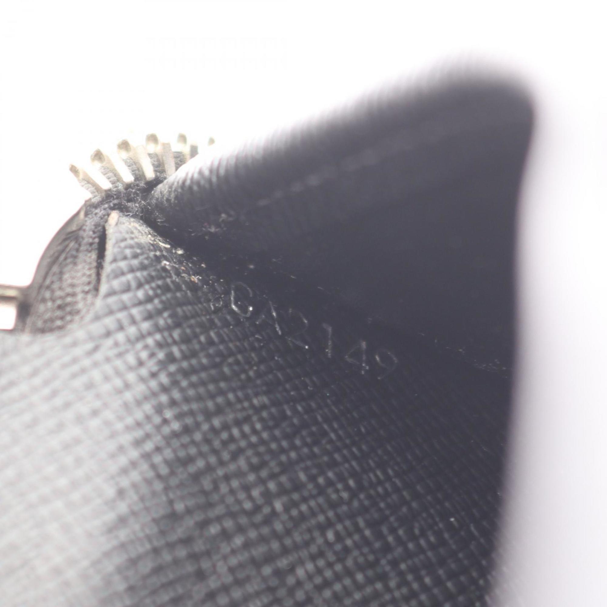 Louis Vuitton Taiga Black Taiga Leather Long Wallet (Bi-Fold) (Pre-Owned)