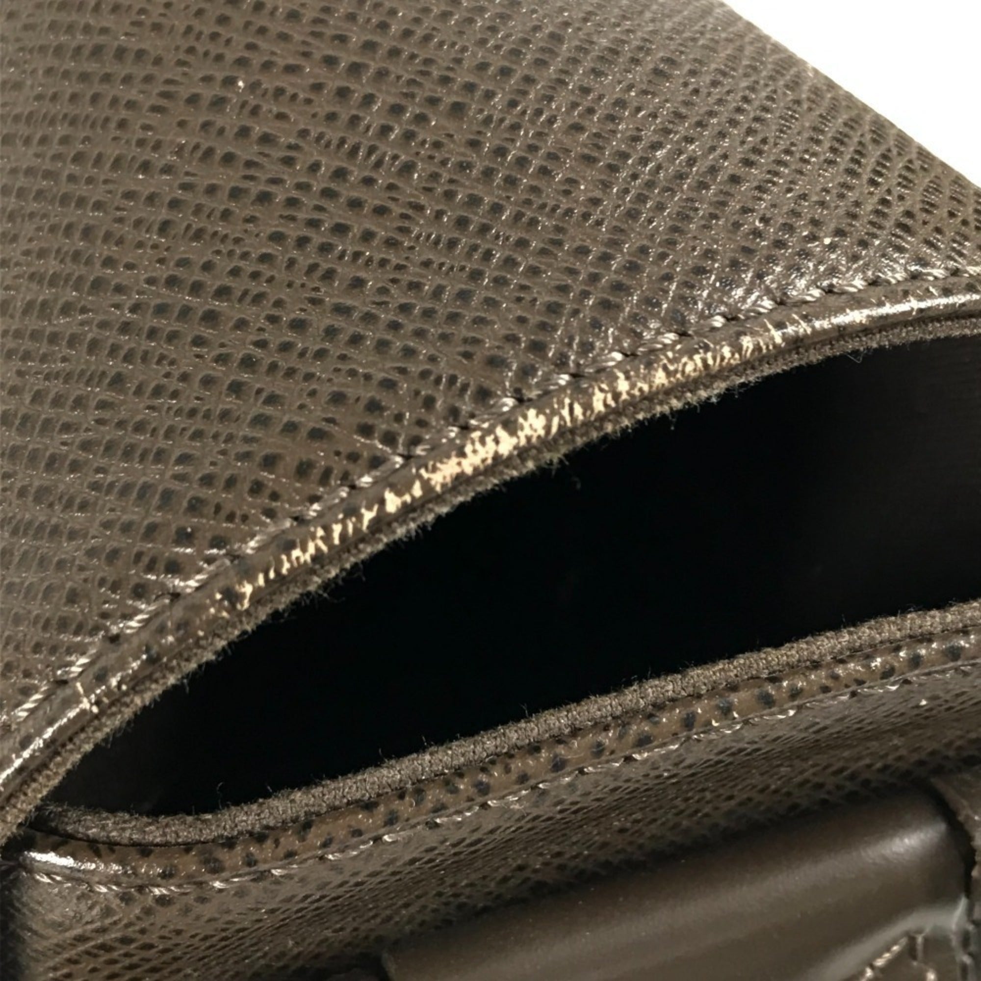 Louis Vuitton Brown Grizzly Taiga Leather Messenger Bag Shoulder Bag (Pre-Owned)