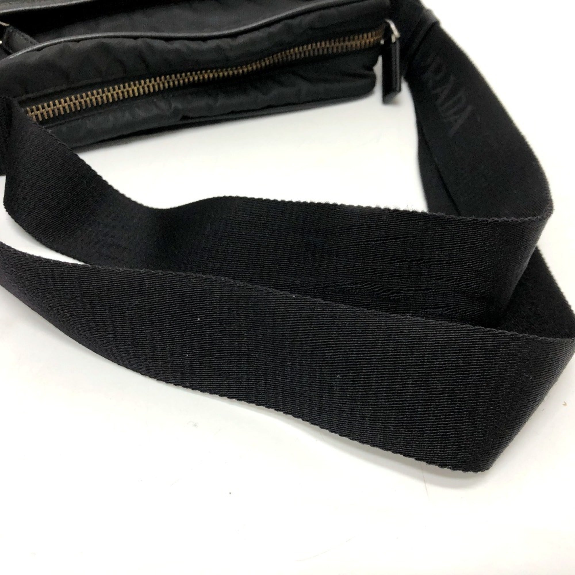 Prada Black Cloth Shoulder Bag (Pre-Owned)